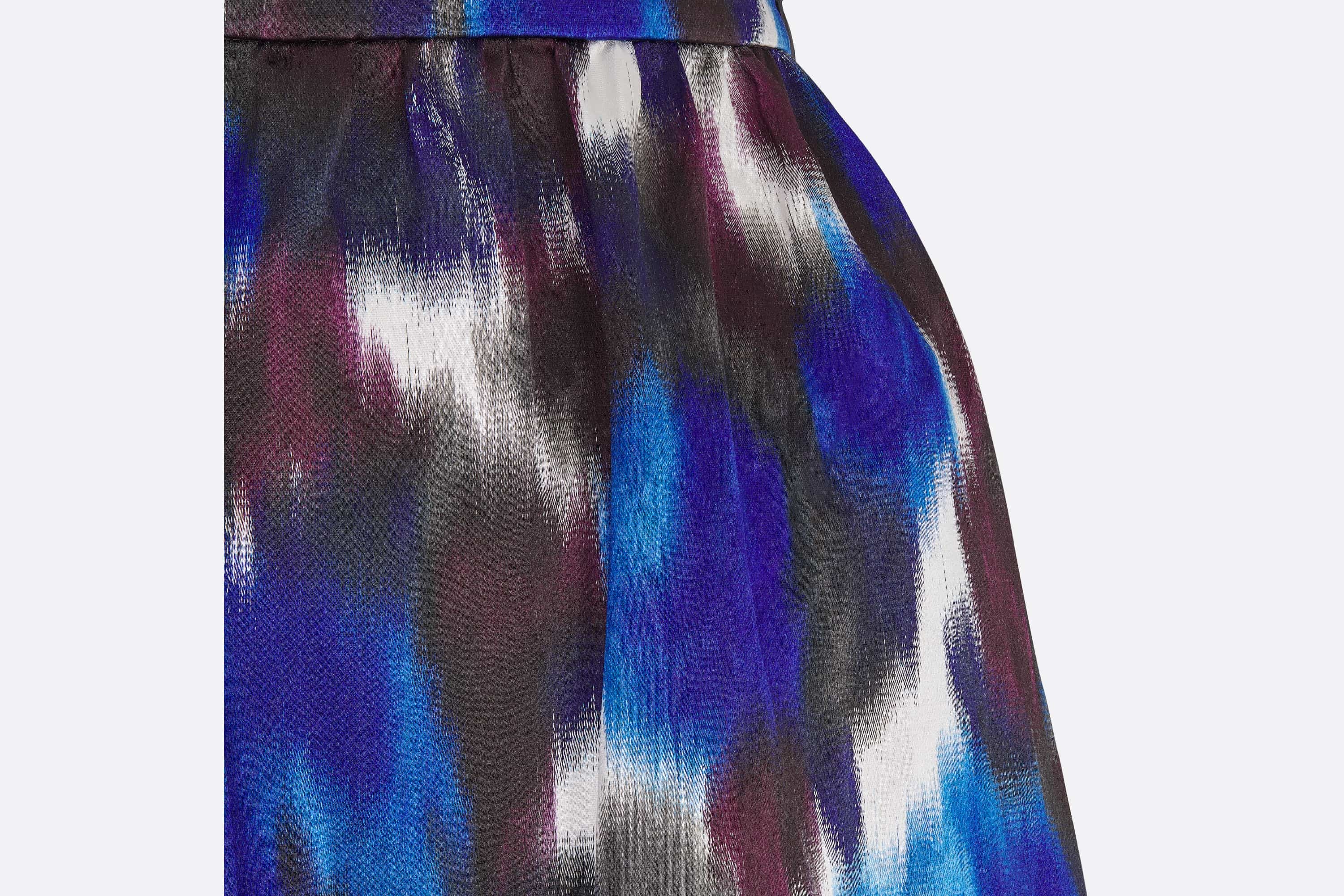 Mid-Length Straight-Cut Skirt - 3