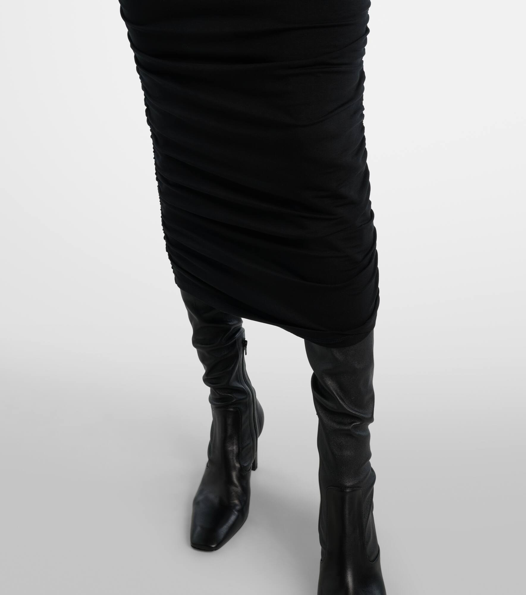 Tinette ruched off-shoulder midi dress - 6