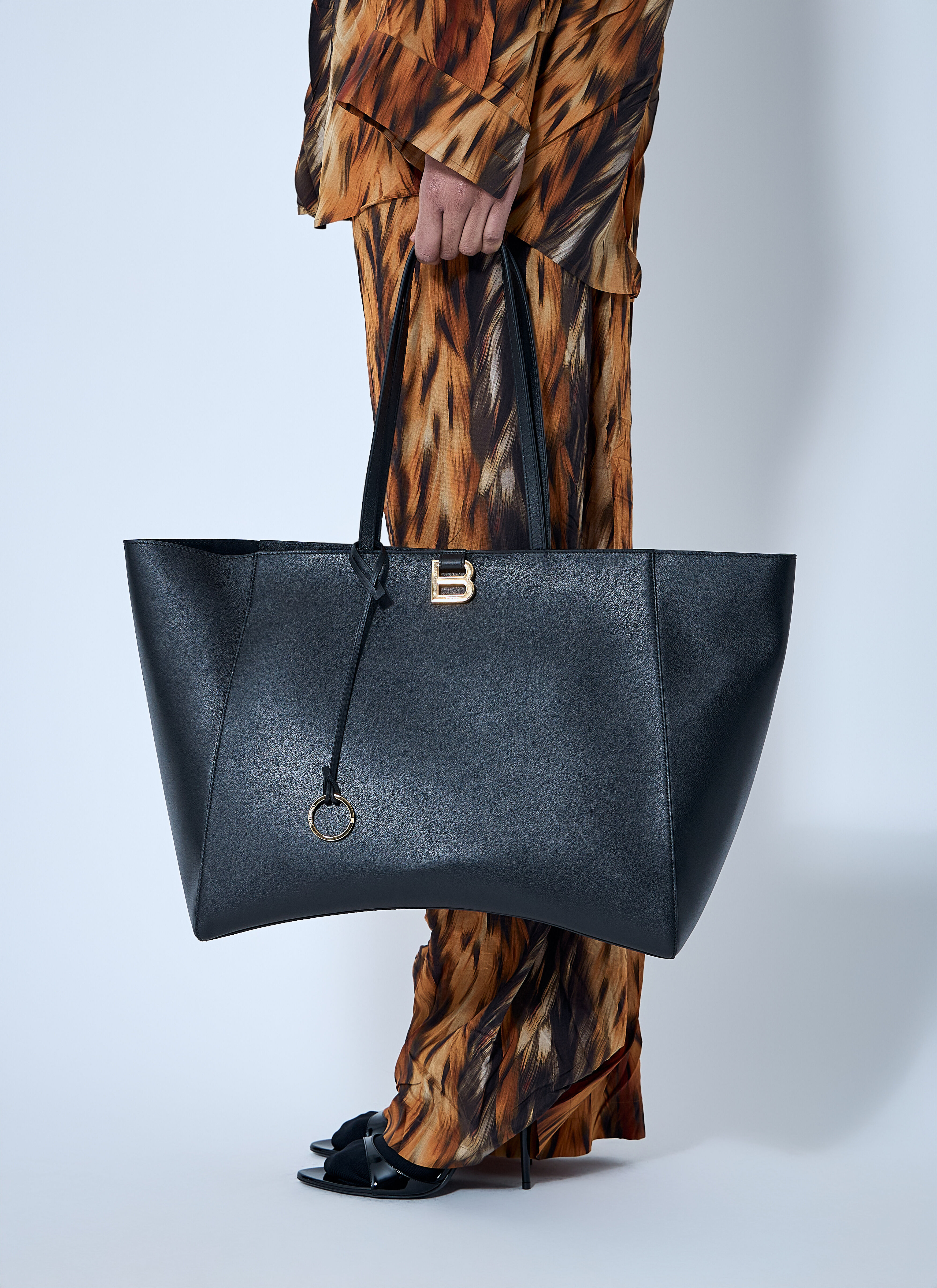 Large Hourglass Soft Tote Bag - 2