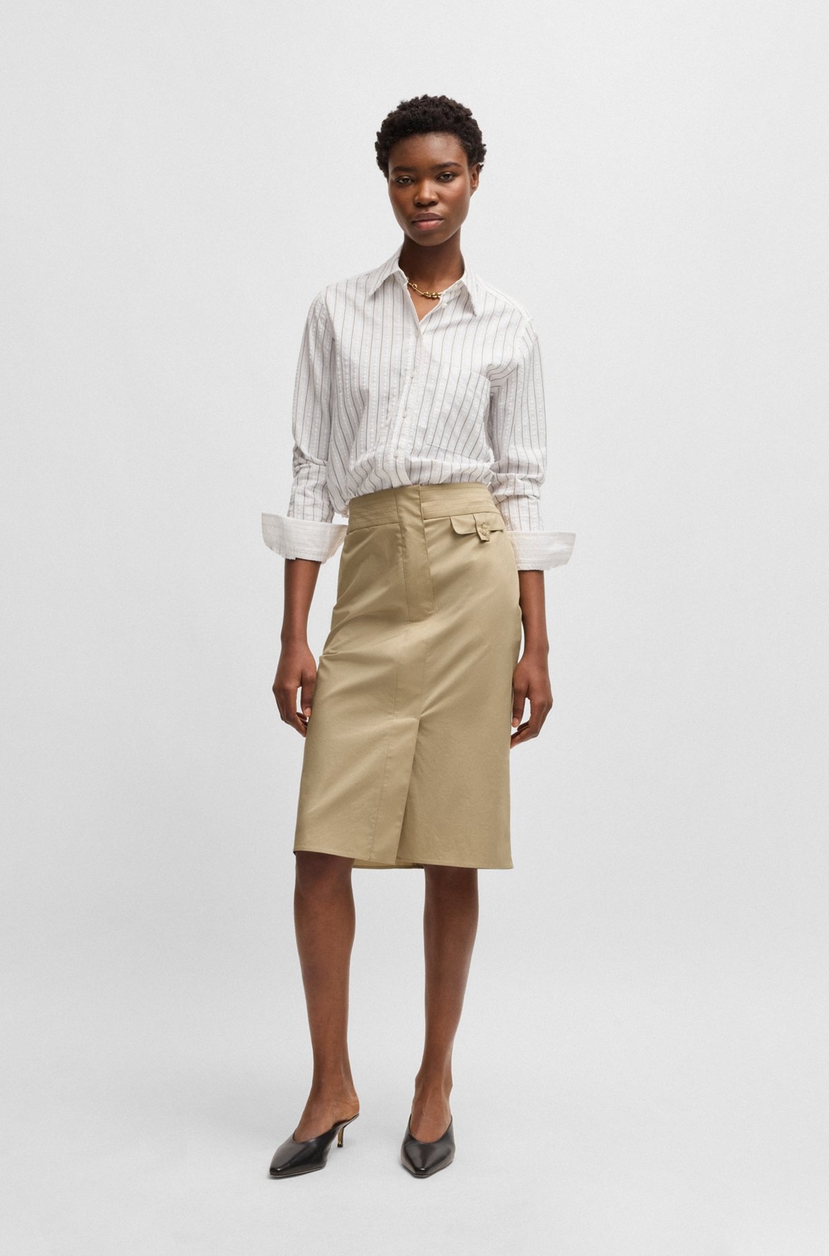POCKET-DETAIL SKIRT IN STRETCH COTTON - 3