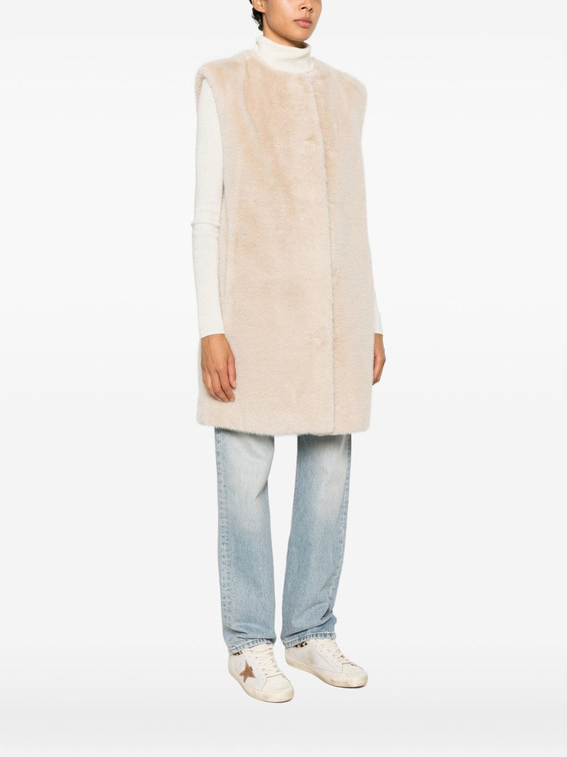 Herno Faux fur vest outlook