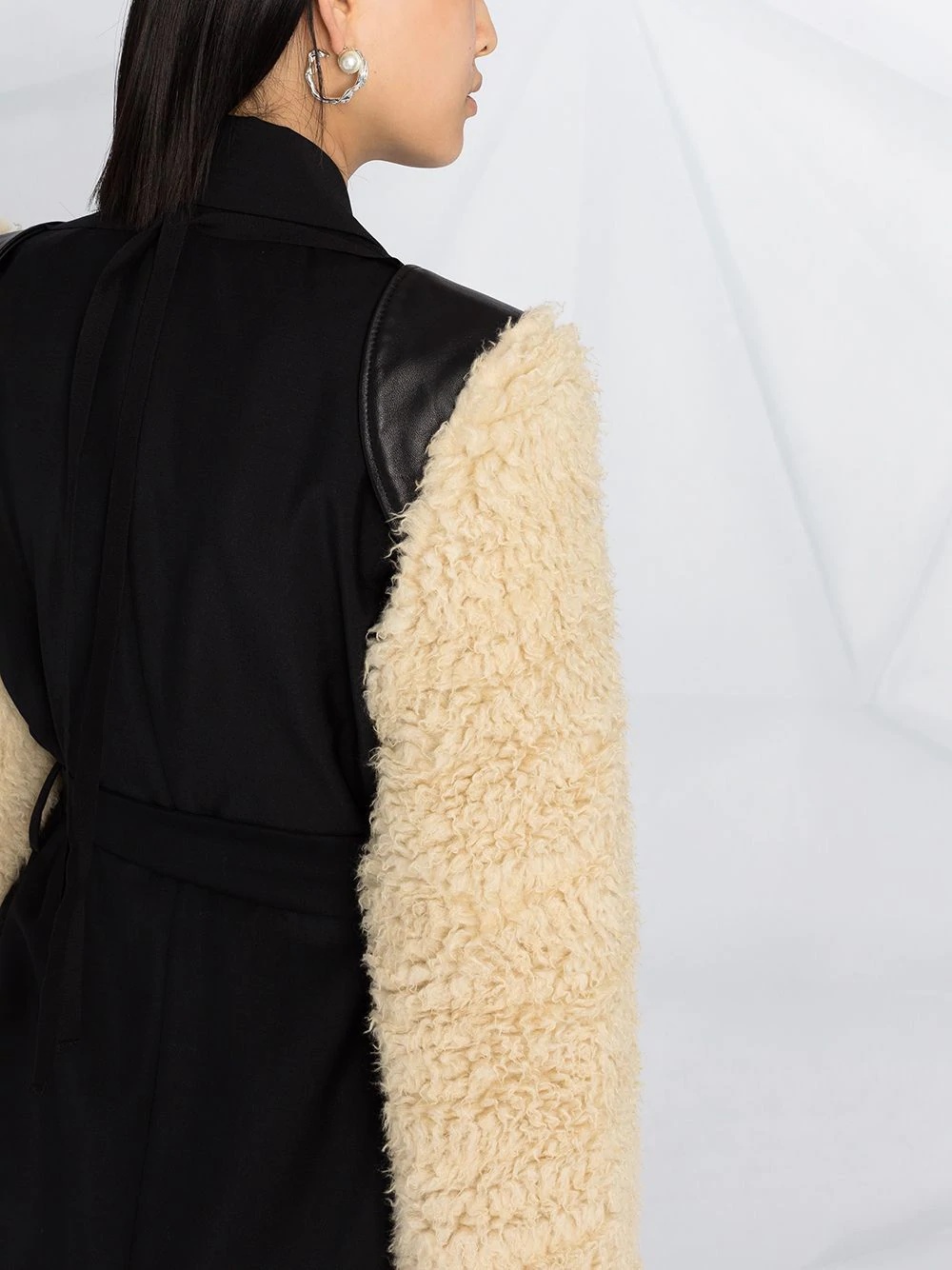 detachable faux-shearling sleeves - 3