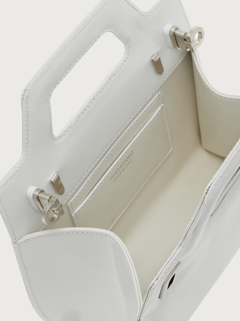 Wanda mini bag 6