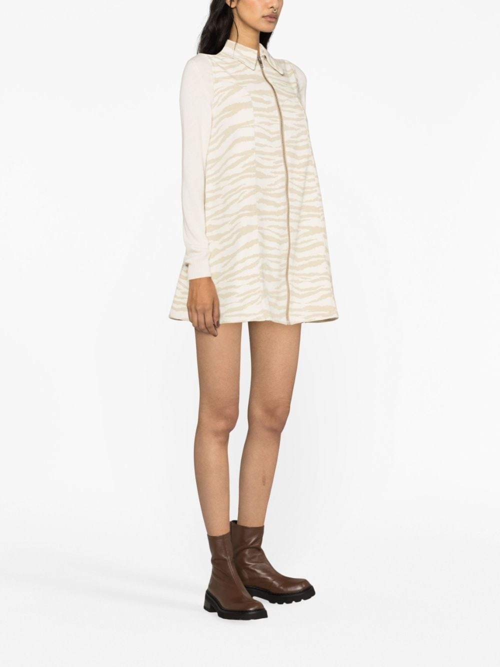 zebra-print denim minidress - 4