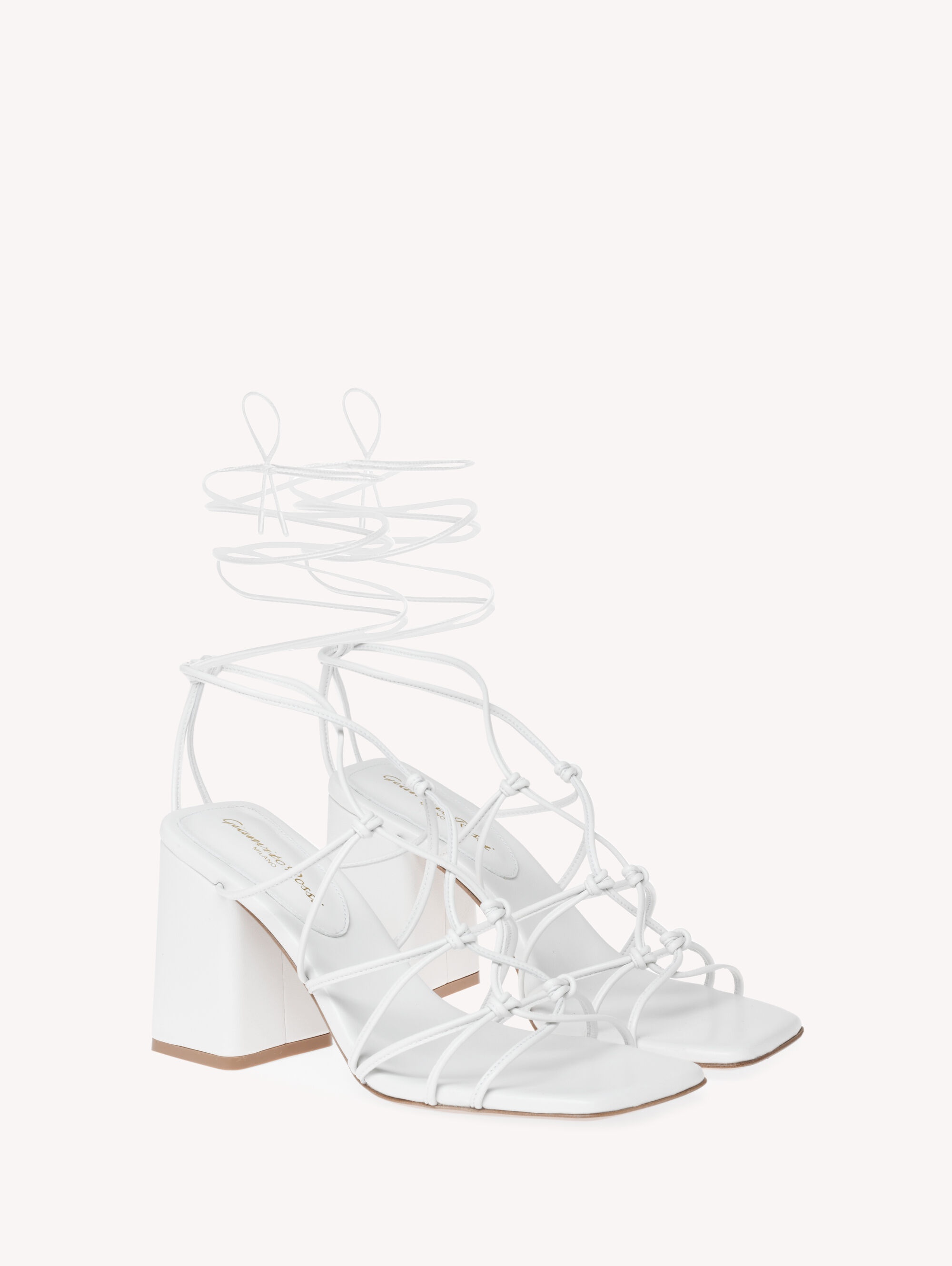 【関税込み】Gianvito Rossi ホワイト Minas ヒールサンダル Gianvito Rossi MINAS | REVERSIBLE