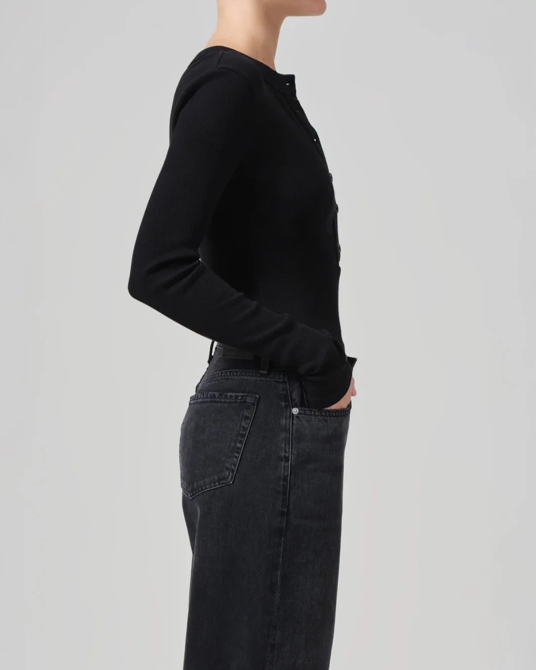 VARRA HENLEY - 3