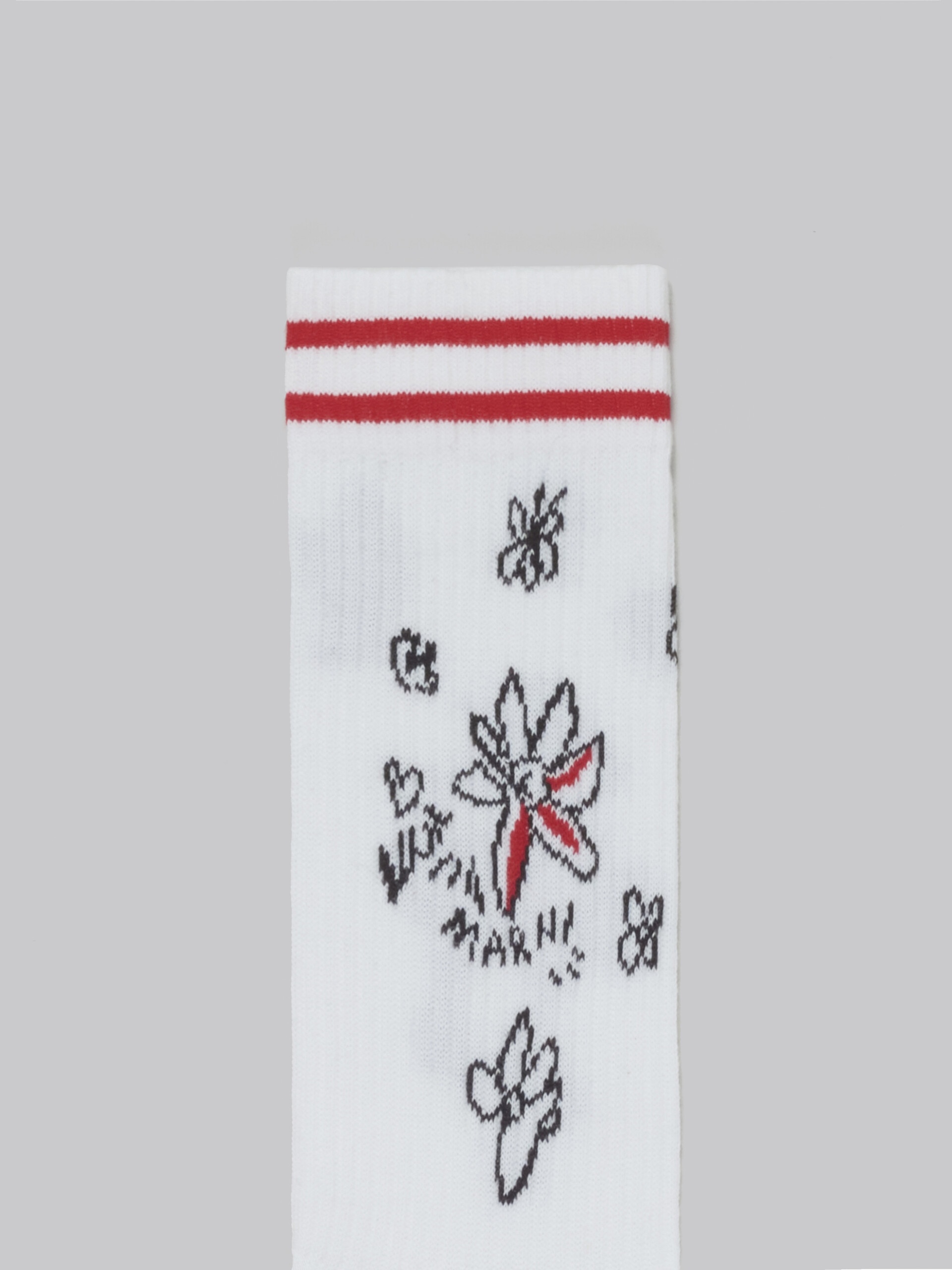 WHITE SOCKS WITH DAY DREAMING FLORAL DESIGN - 3