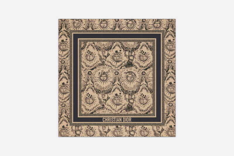 Toile de Jouy Soleil 90 Square Scarf 1