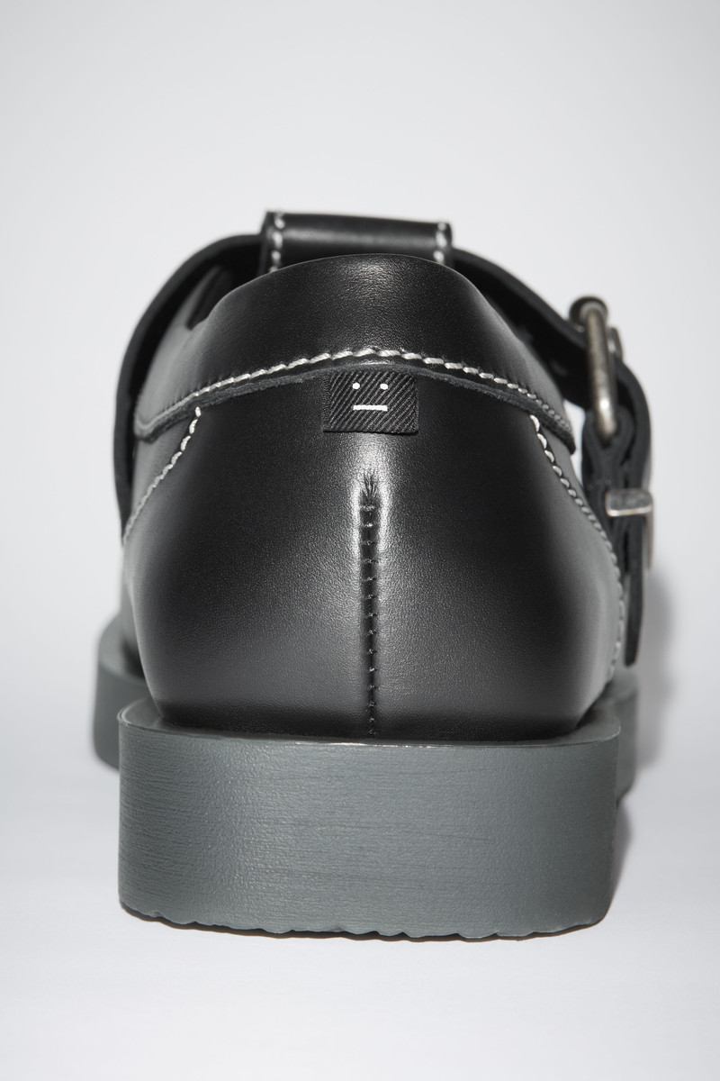 Leather buckle shoes - Black 5