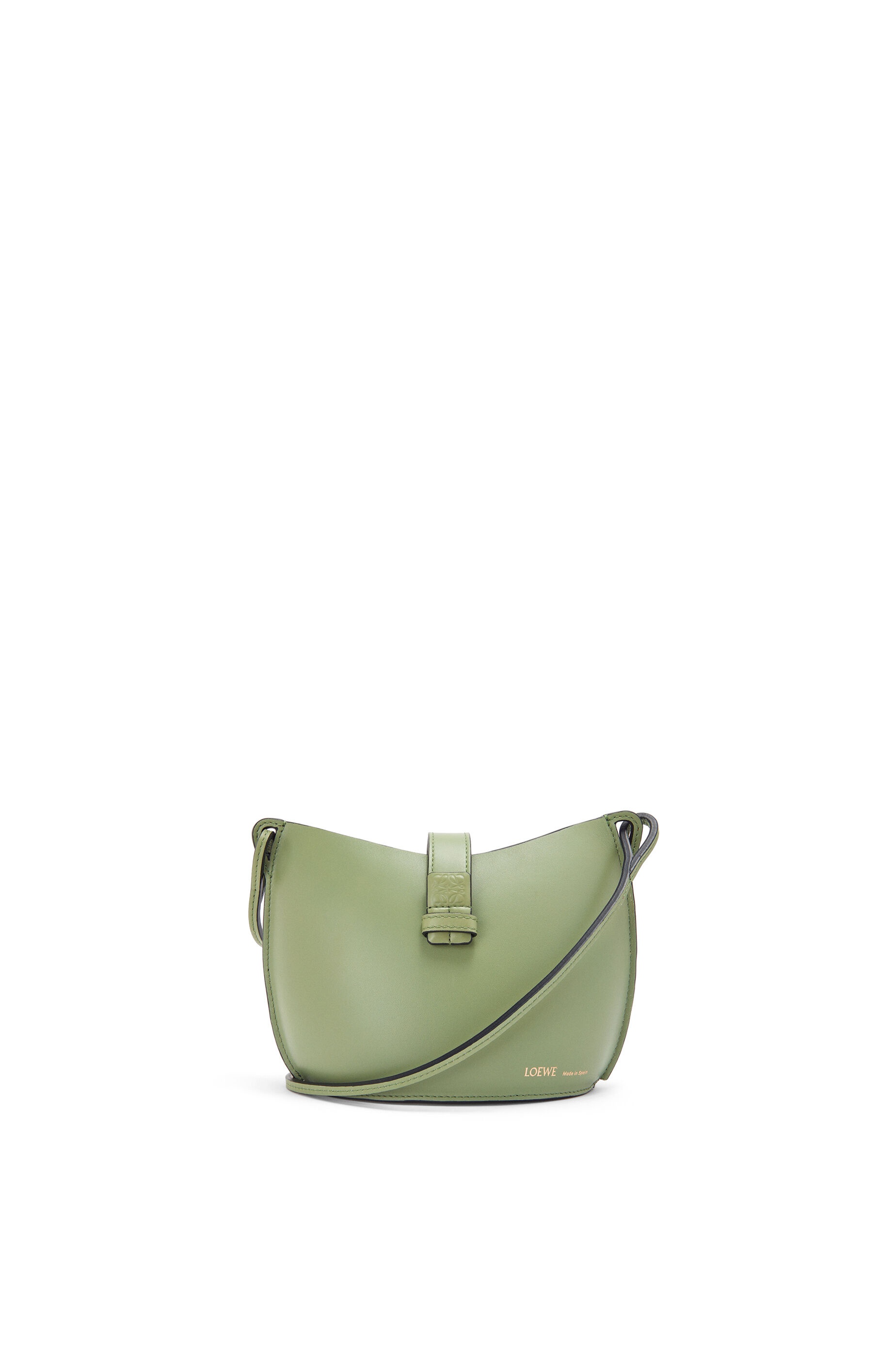 Moulded Bucket bag in calfskin - 1