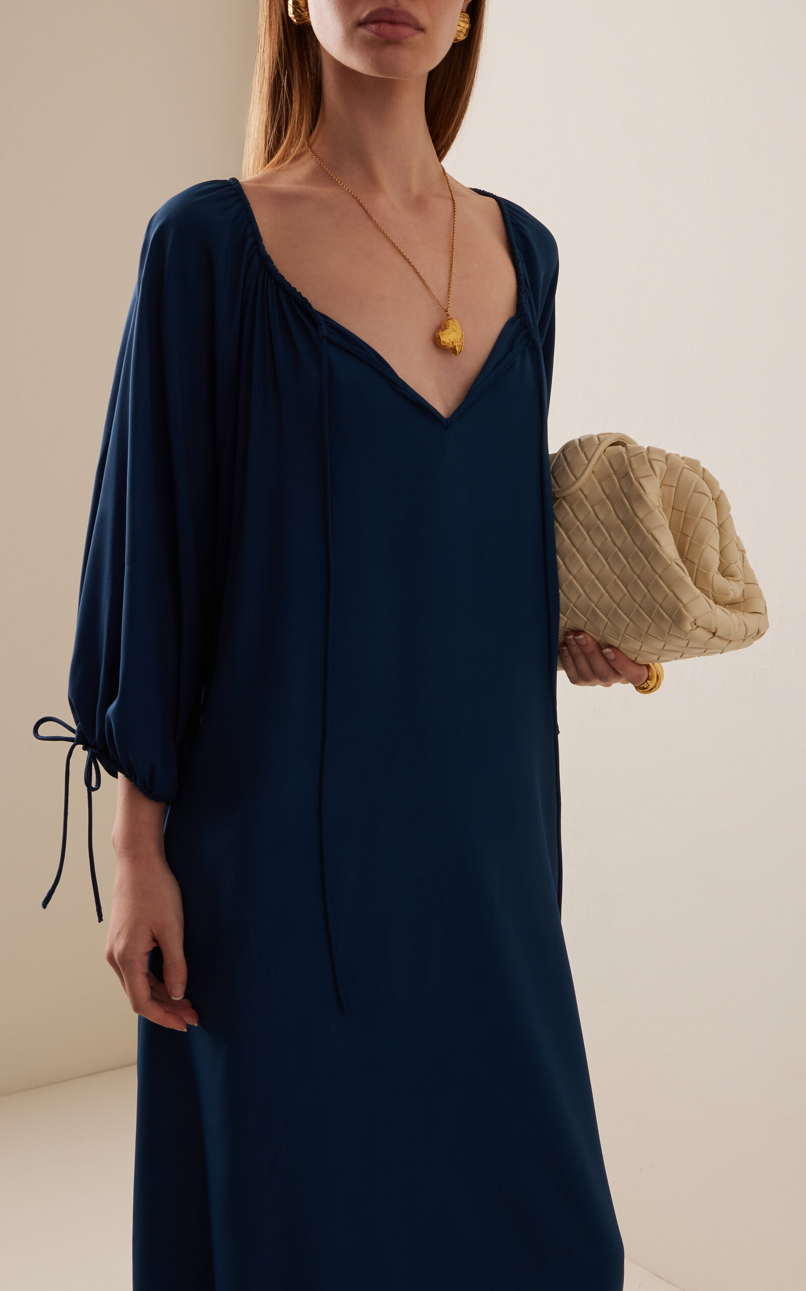 Exclusive Riviera Lily Crepe Maxi Dress blue - 3