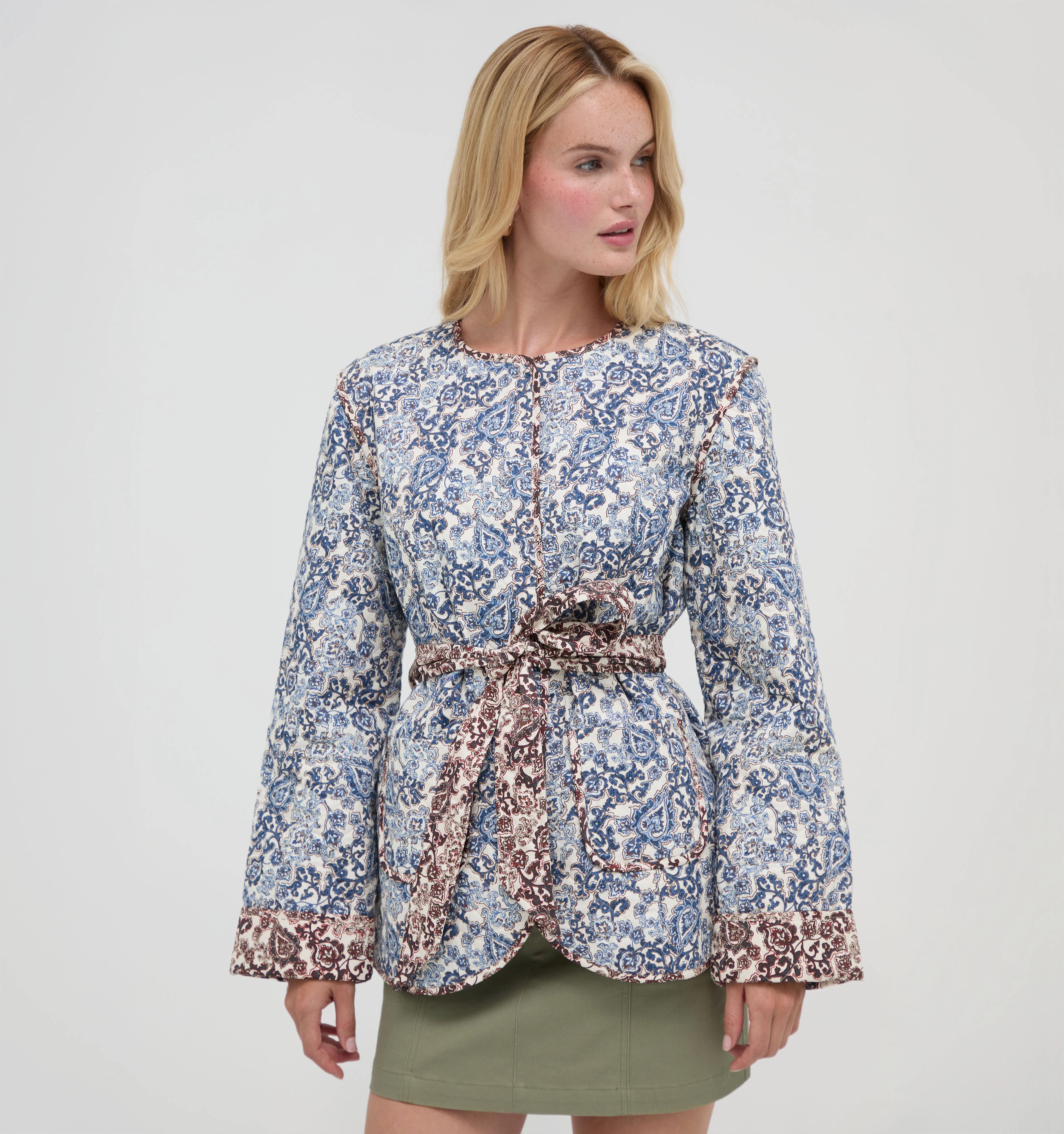 The Aspen Jacket - Chedworth Paisley Blue - 1