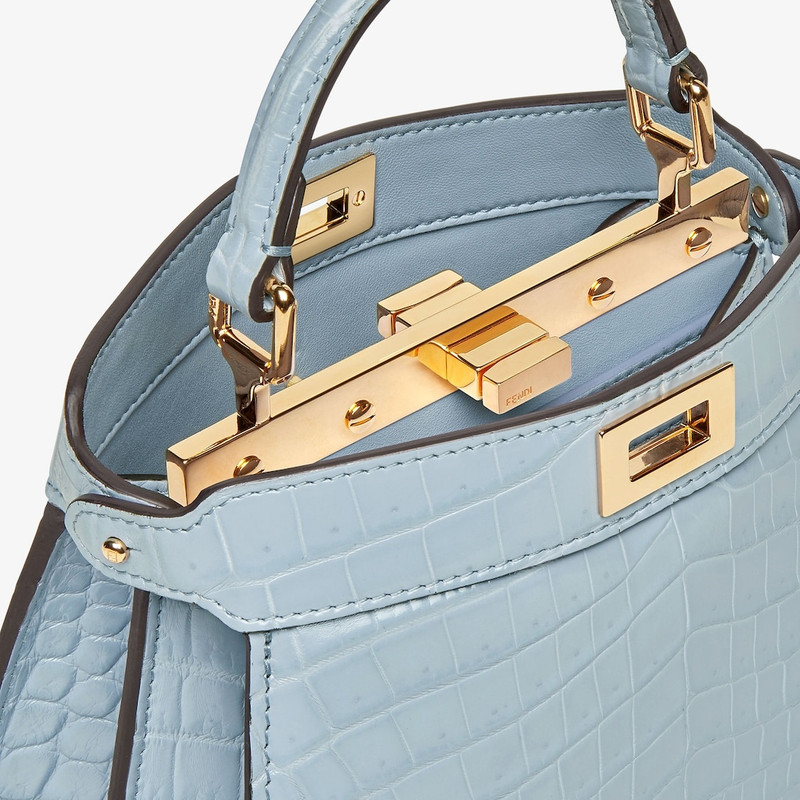 Peekaboo ISeeU Petite 5