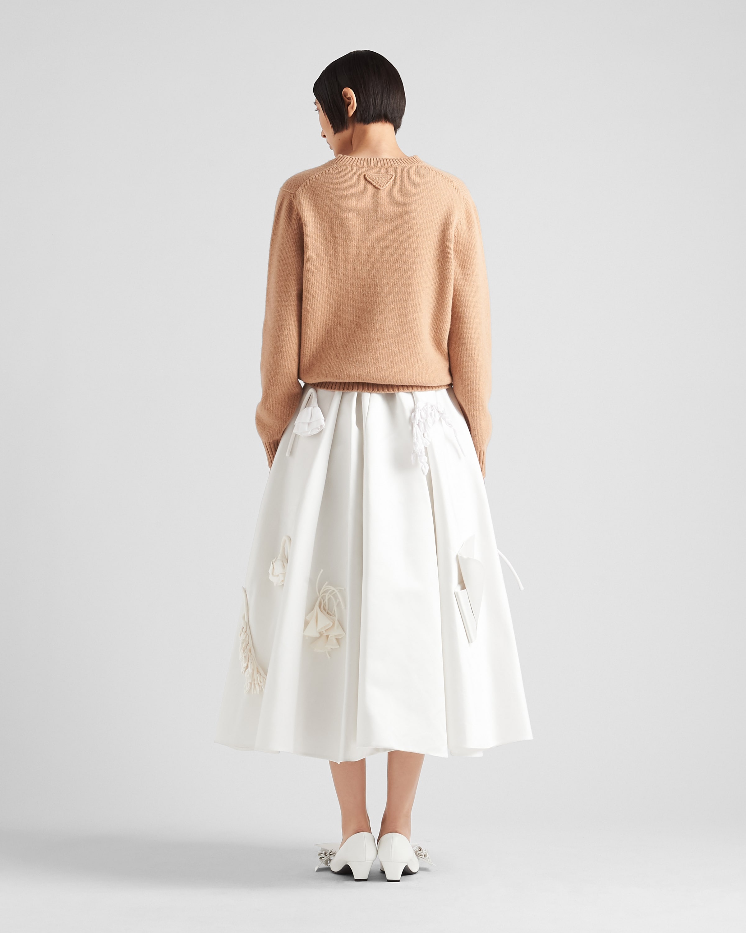 Embroidered satin midi-skirt - 5