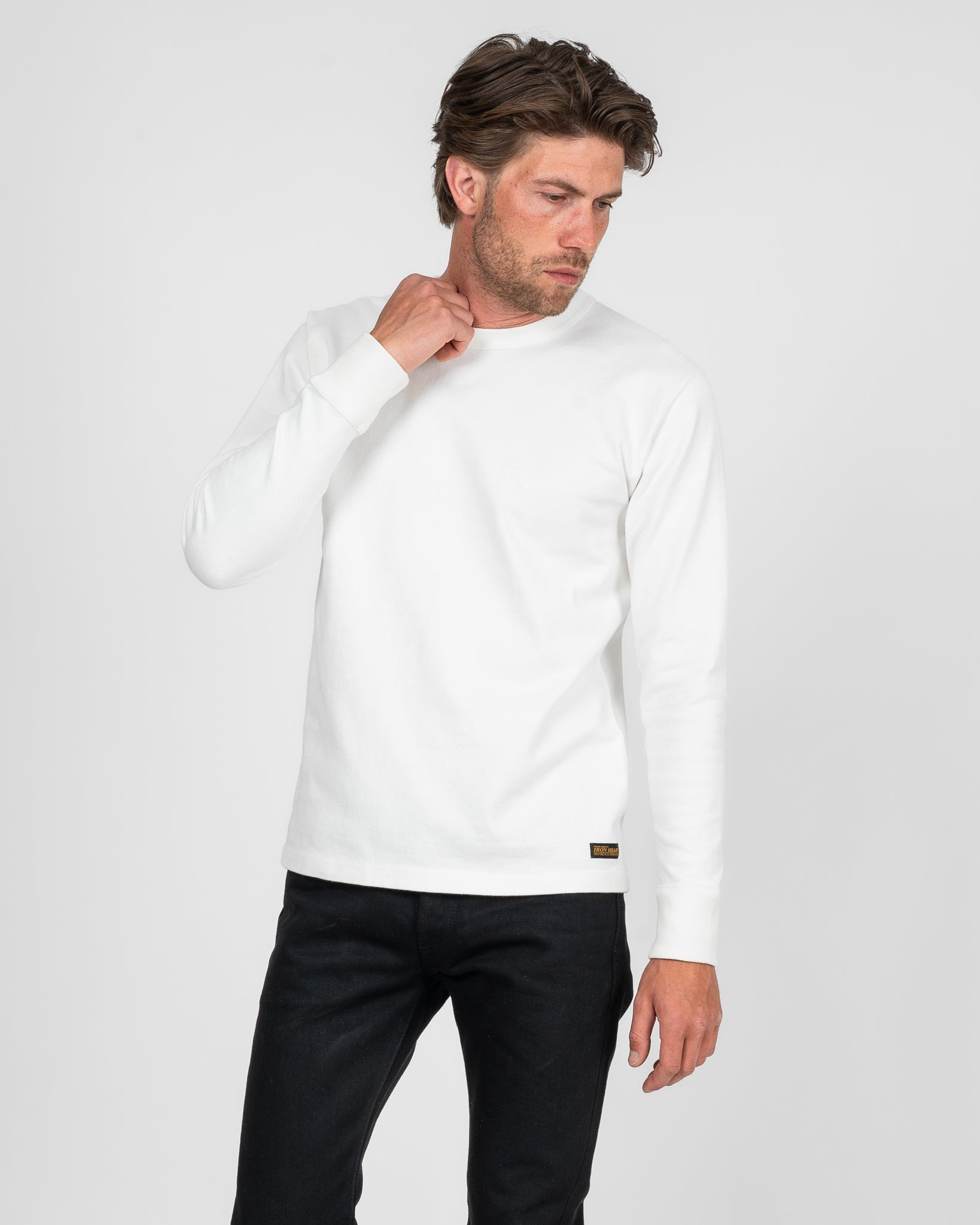 IHTL-1501-WHT 11oz Cotton Knit Long Sleeved Crew Neck Sweater - White - 2