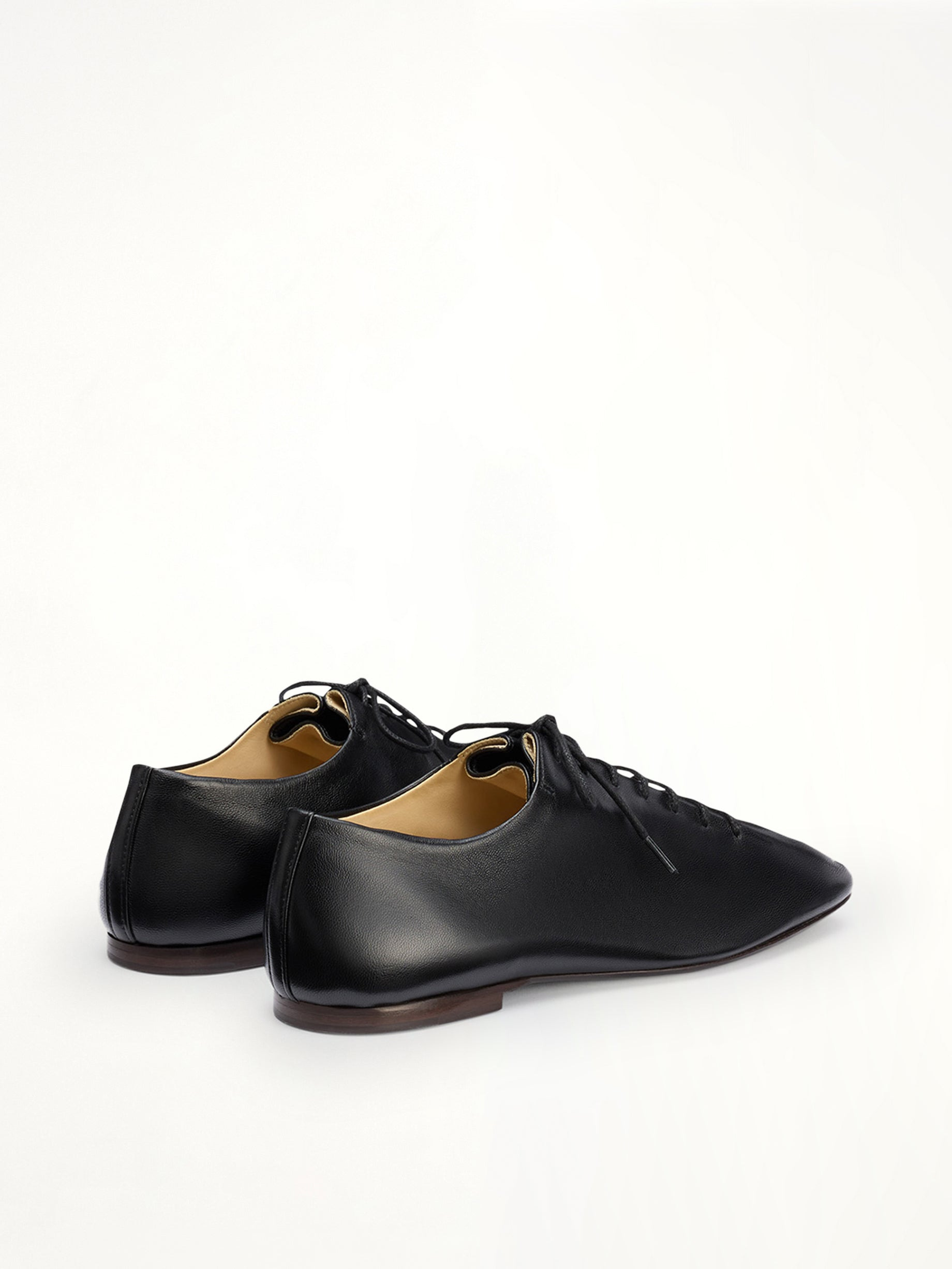 Souris Flat Classic Derbies in Black - 3