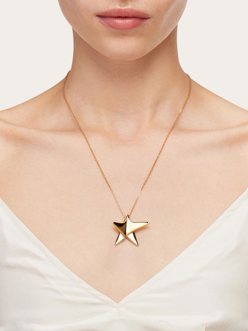 Necklace with star pendant 4