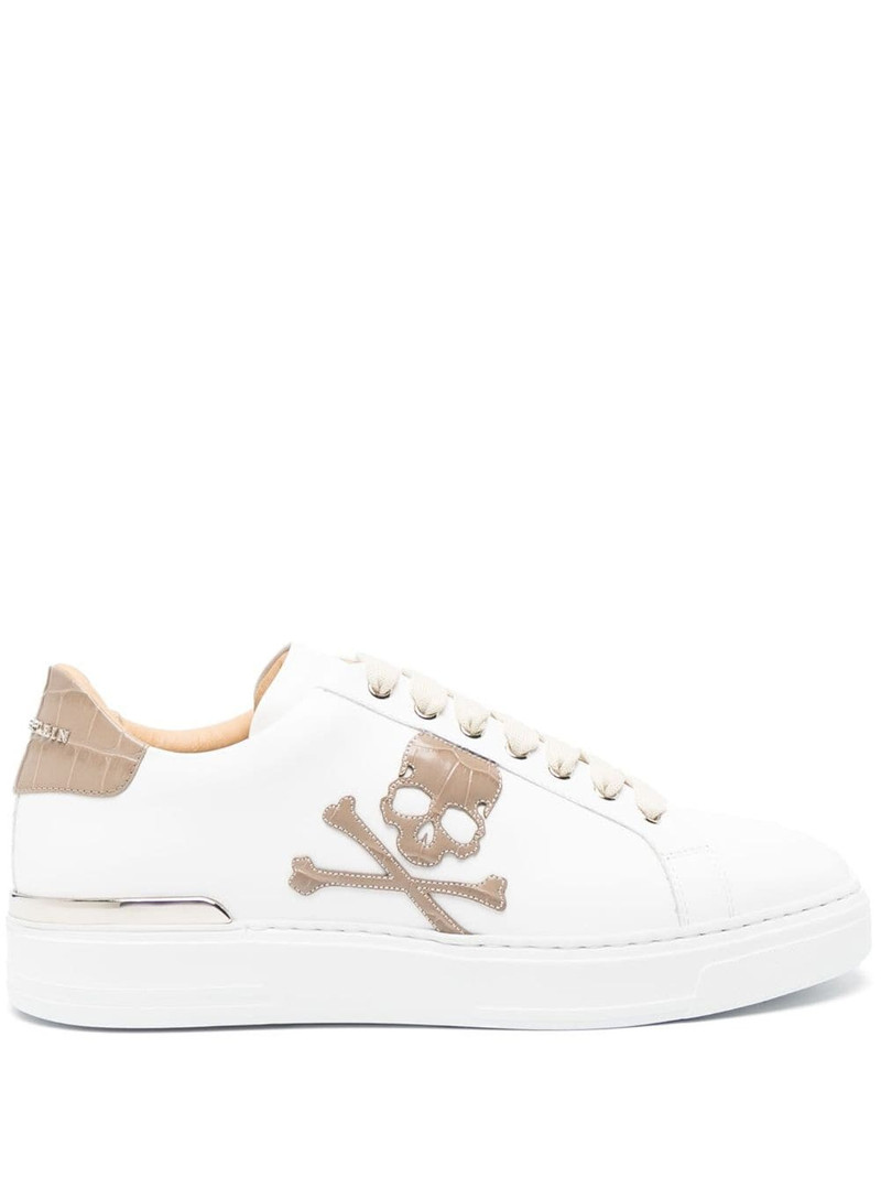 skull-patch leather sneakers 1