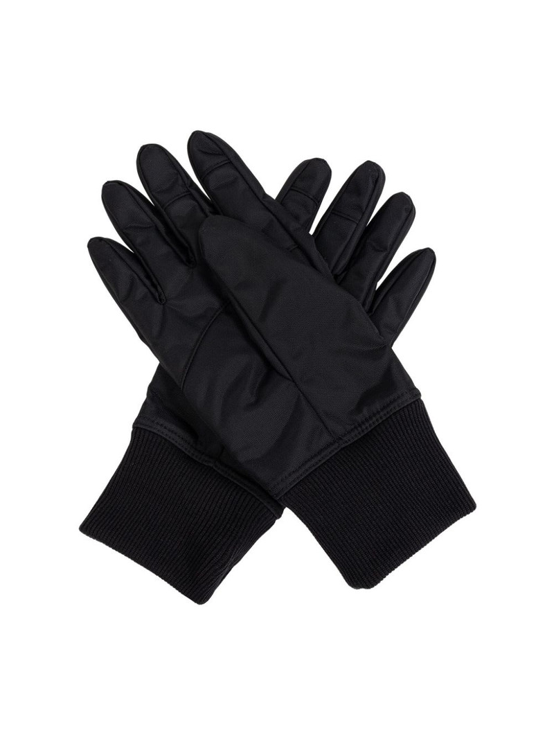 pocket-detailing gloves 3