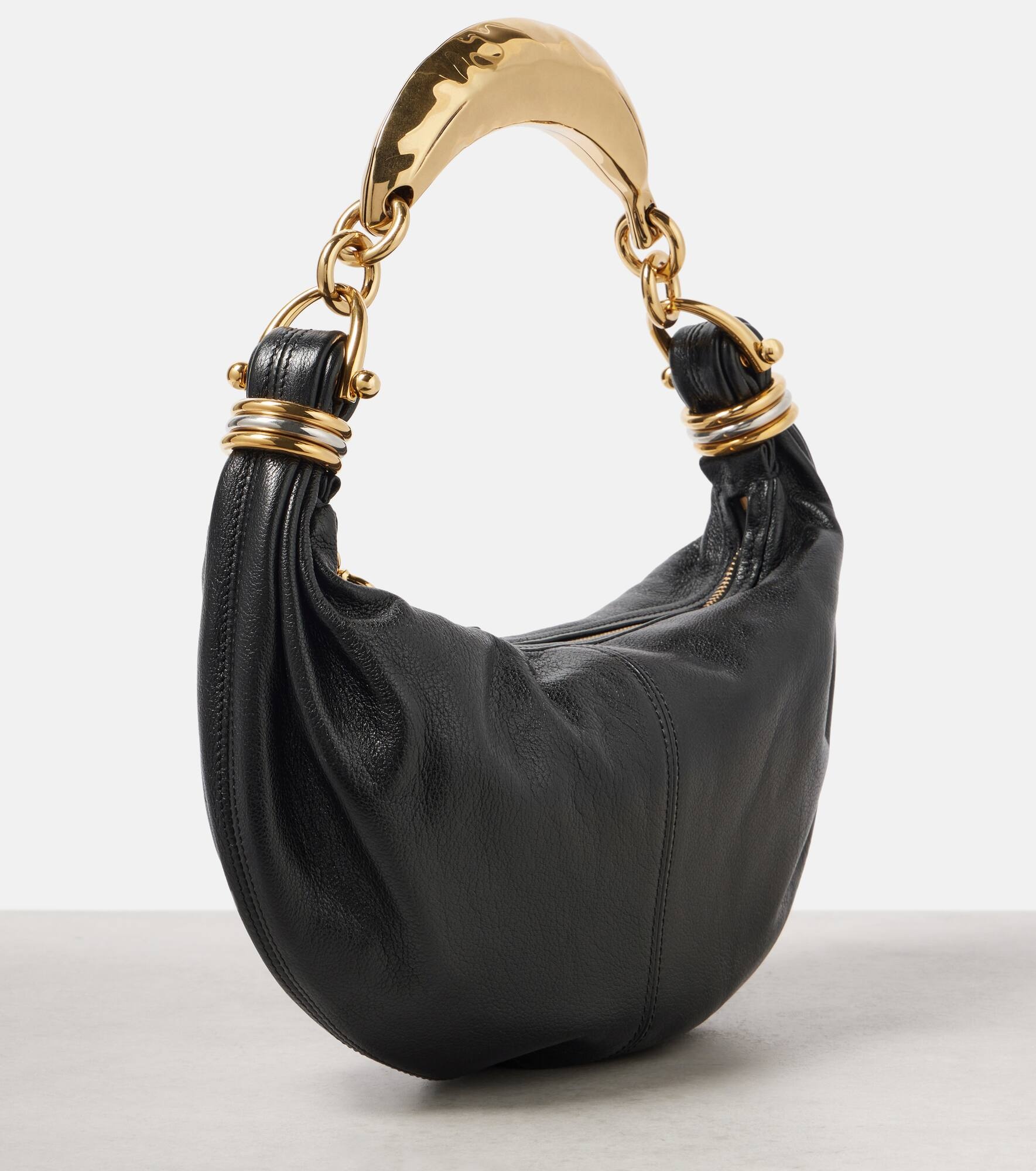 Banana Small leather shoulder bag - 3