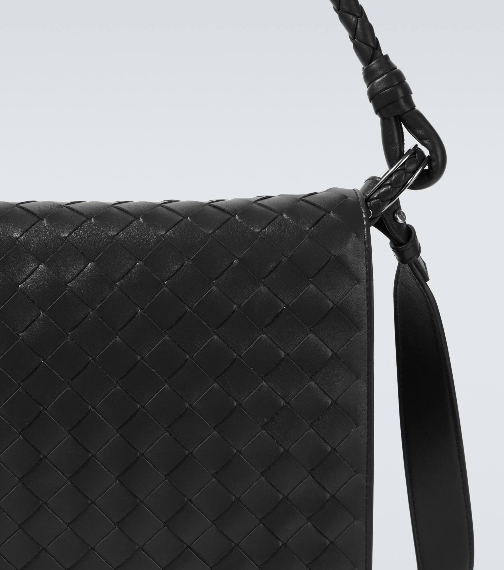 Swing Small leather messenger bag - 6