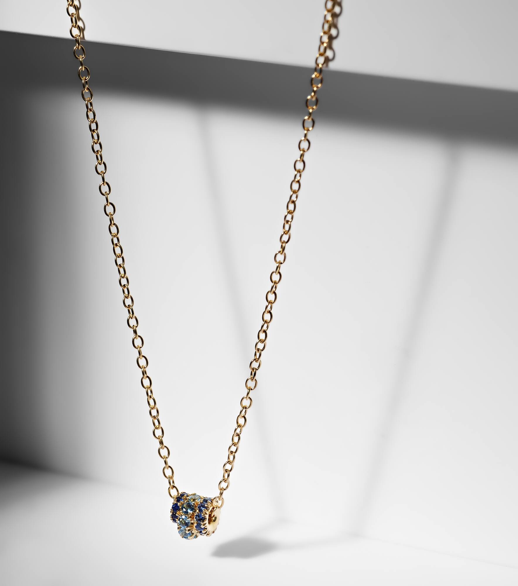 Vesta 18kt gold necklace with sapphires and aquamarine - 5