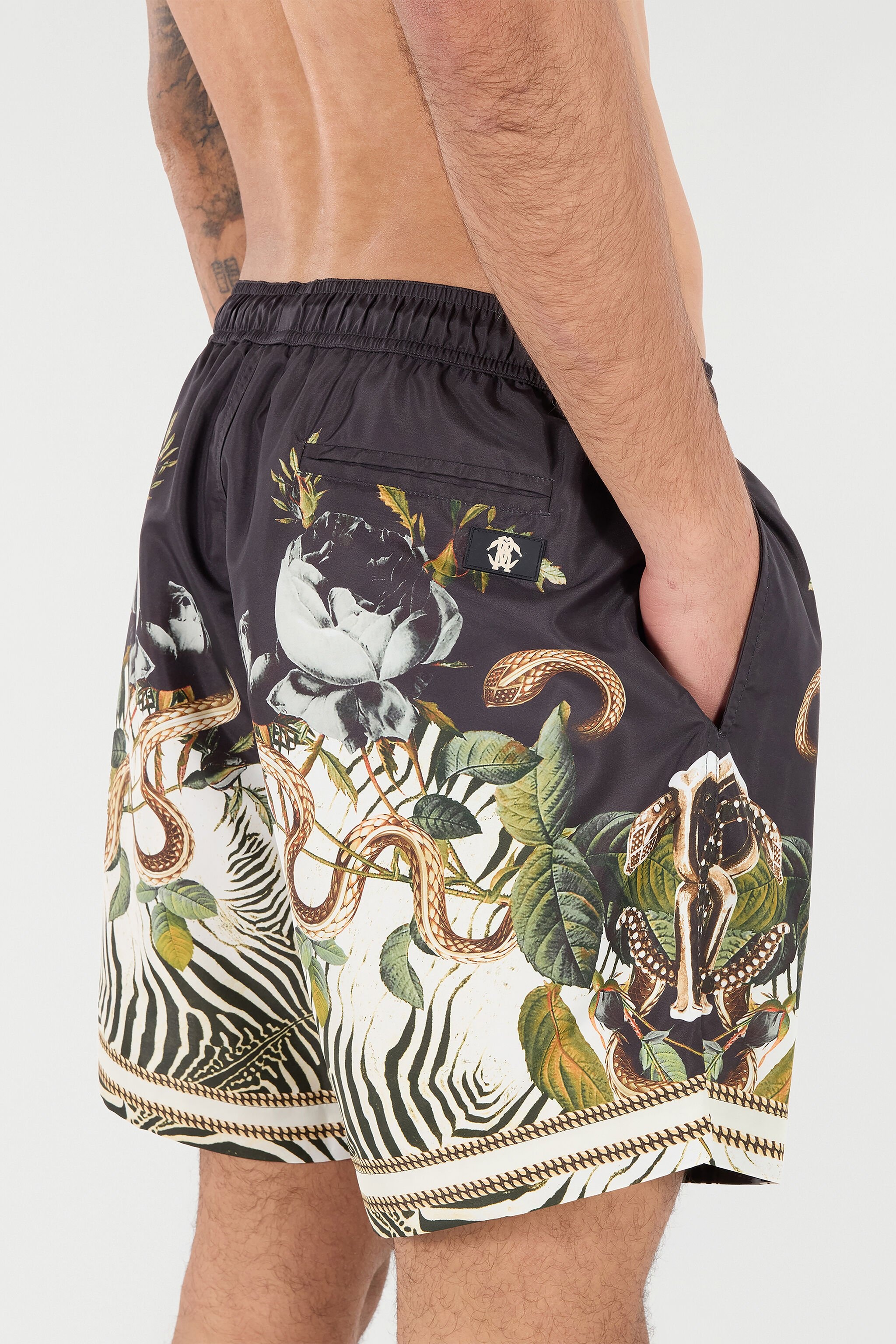 Swim Shorts With Fang And Animal Print - 7