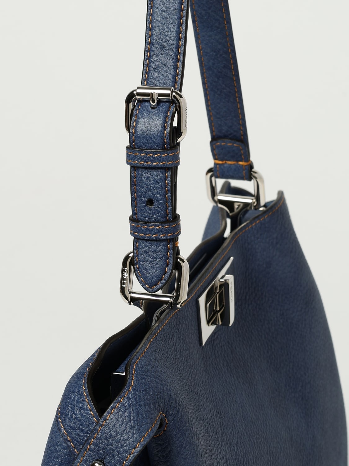 Shoulder bag woman Fendi - 4