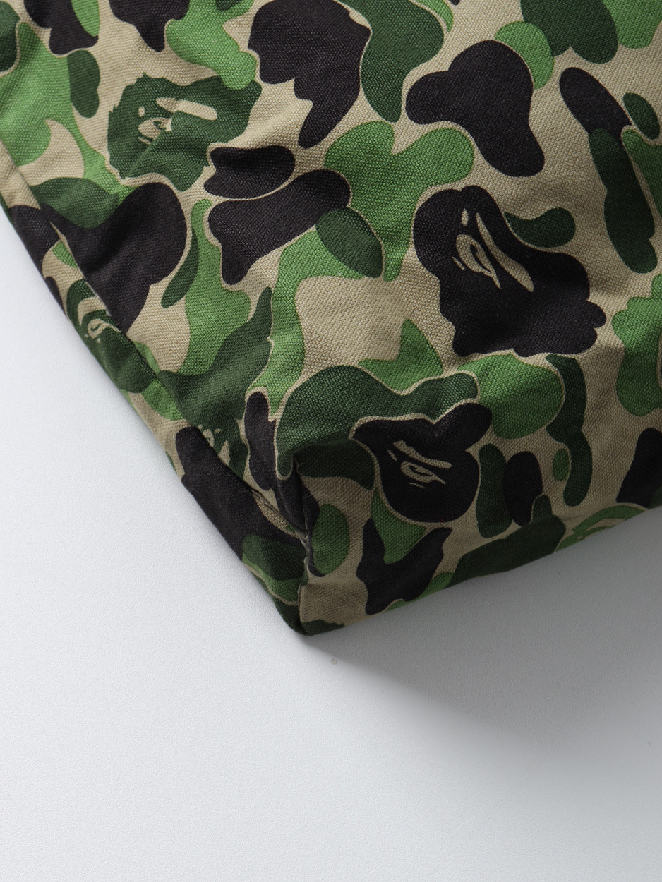 A BATHING APE - 10