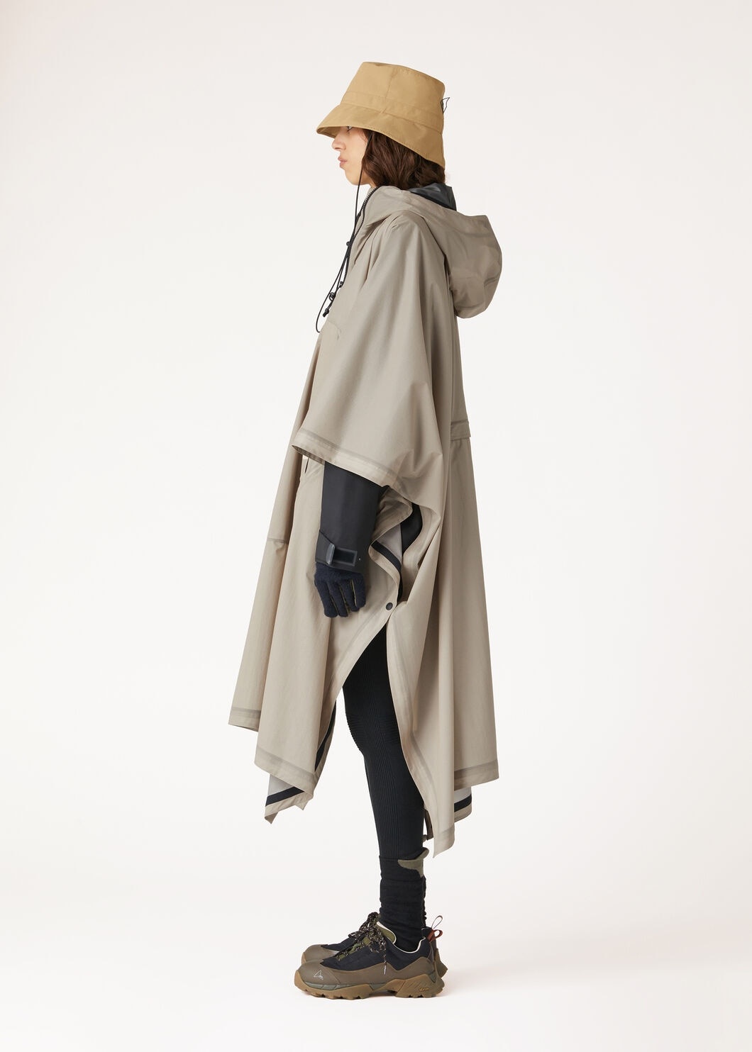 Barrett Cape - 3