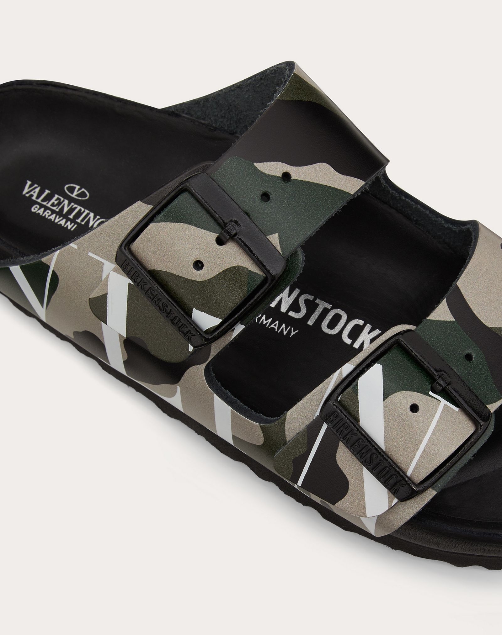 VLTN camouflage slide sandal designed in collaboration with Birkenstock - 5