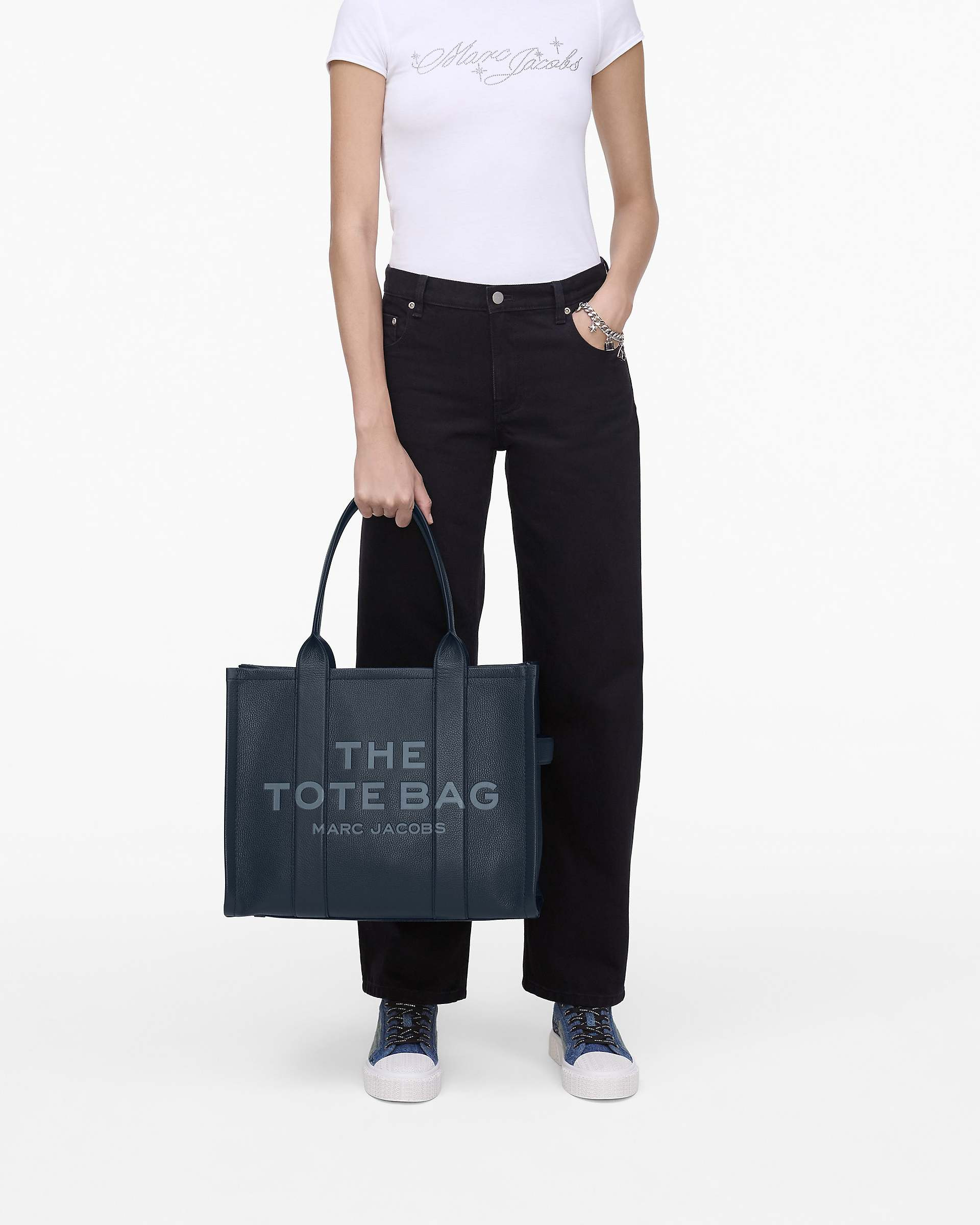 THE LEATHER LARGE TOTE BAG - 7