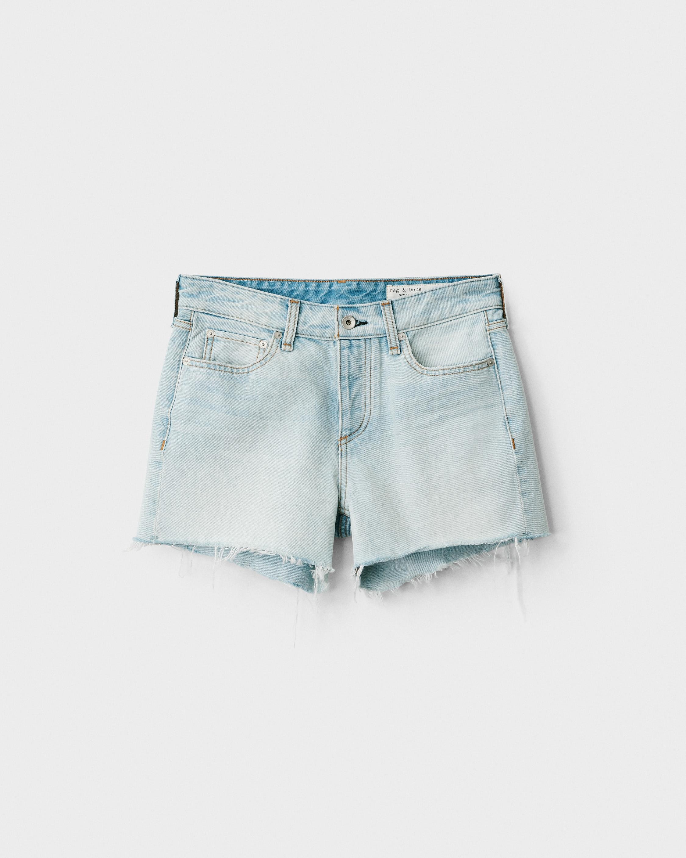Dre Low-Rise 3.5" Short - Jade
Relaxed Fit Light Indigo Jean Short - 2