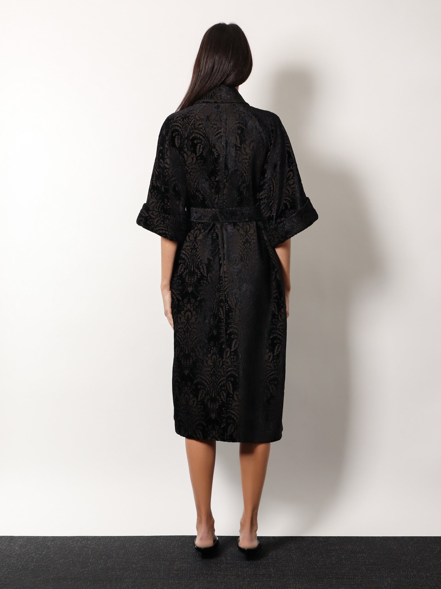 Max Mara Edolo Oversize Velvet Coat With Damask Motif - 3