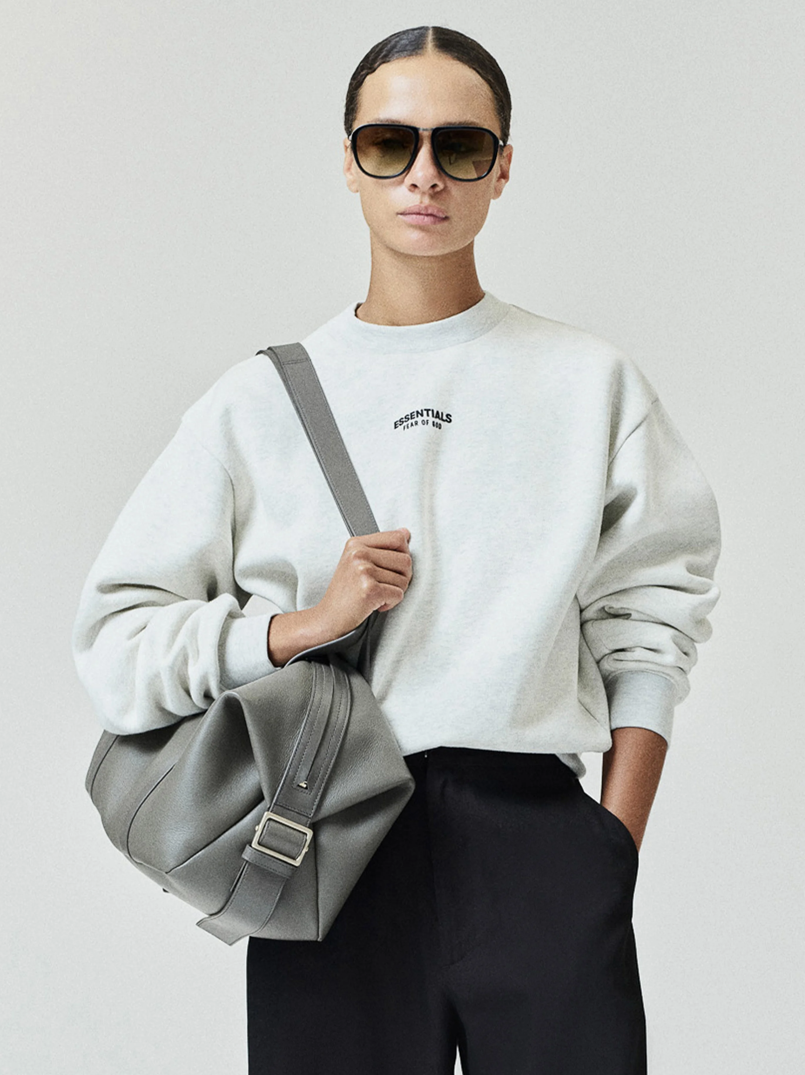 Womens Essentials FW26 Classic Crewneck Sweatshirt - 1