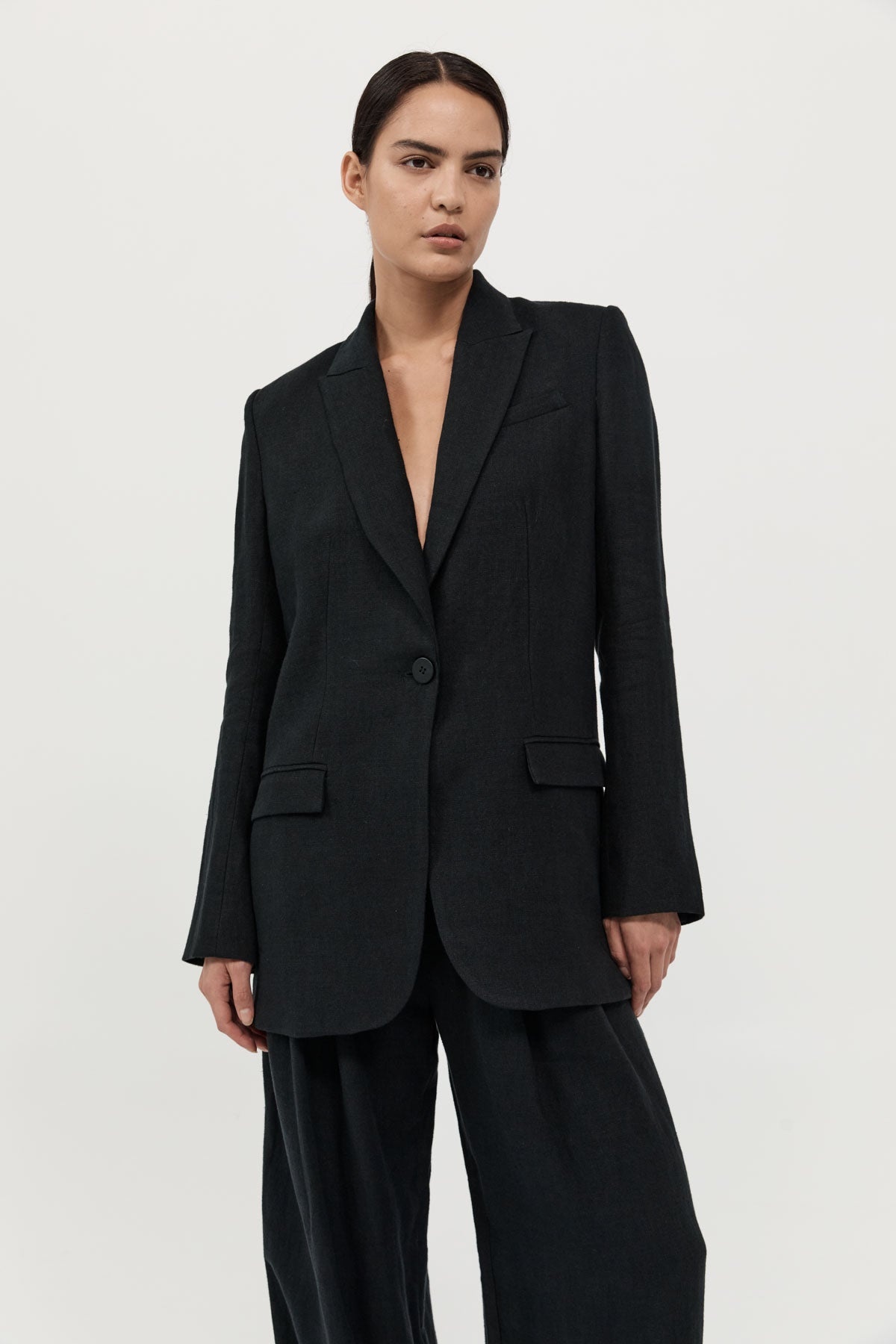 Tailored Linen Blazer - Black - 2