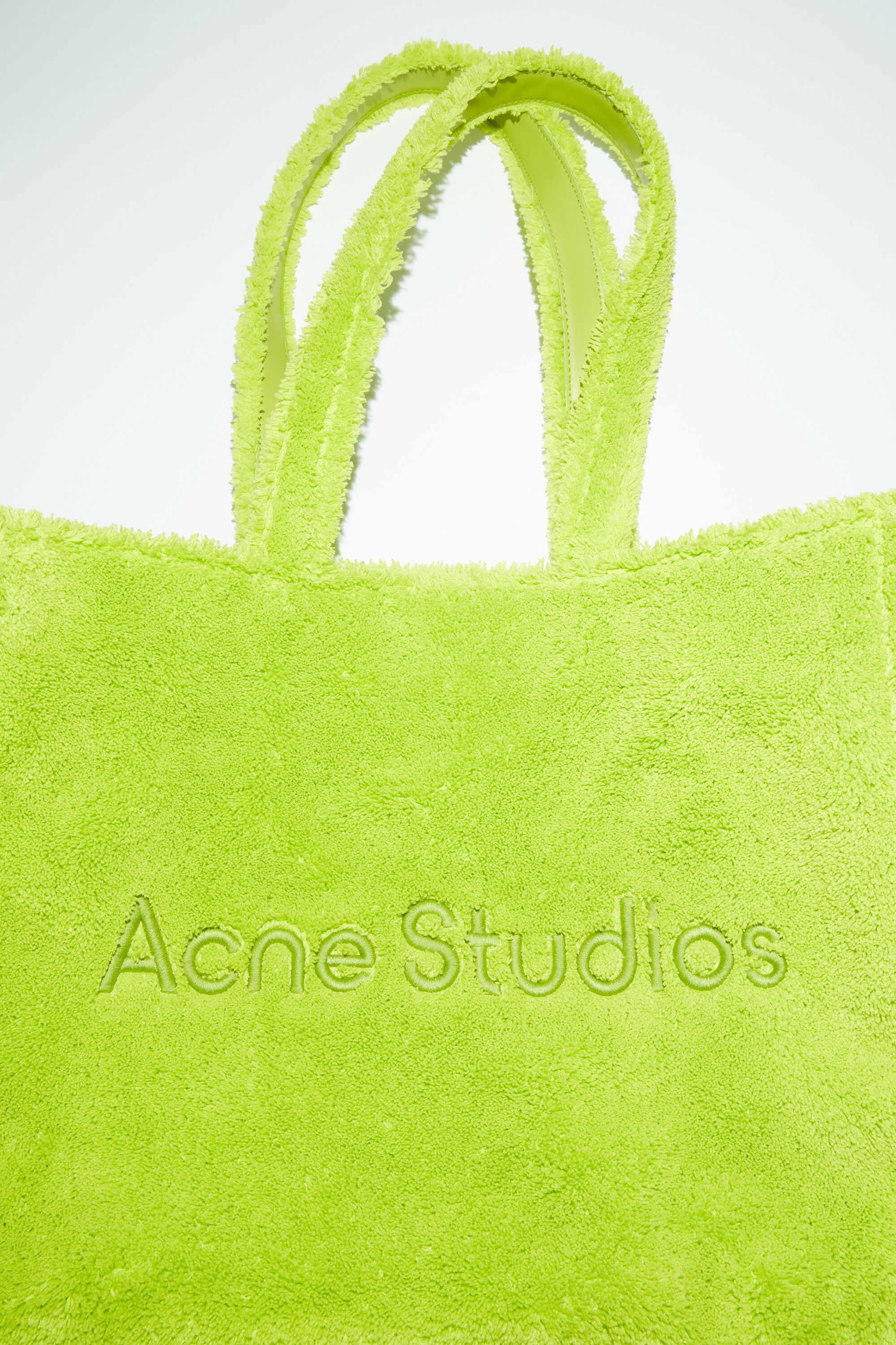 Furry logo shoulder tote bag - Lime green - 5