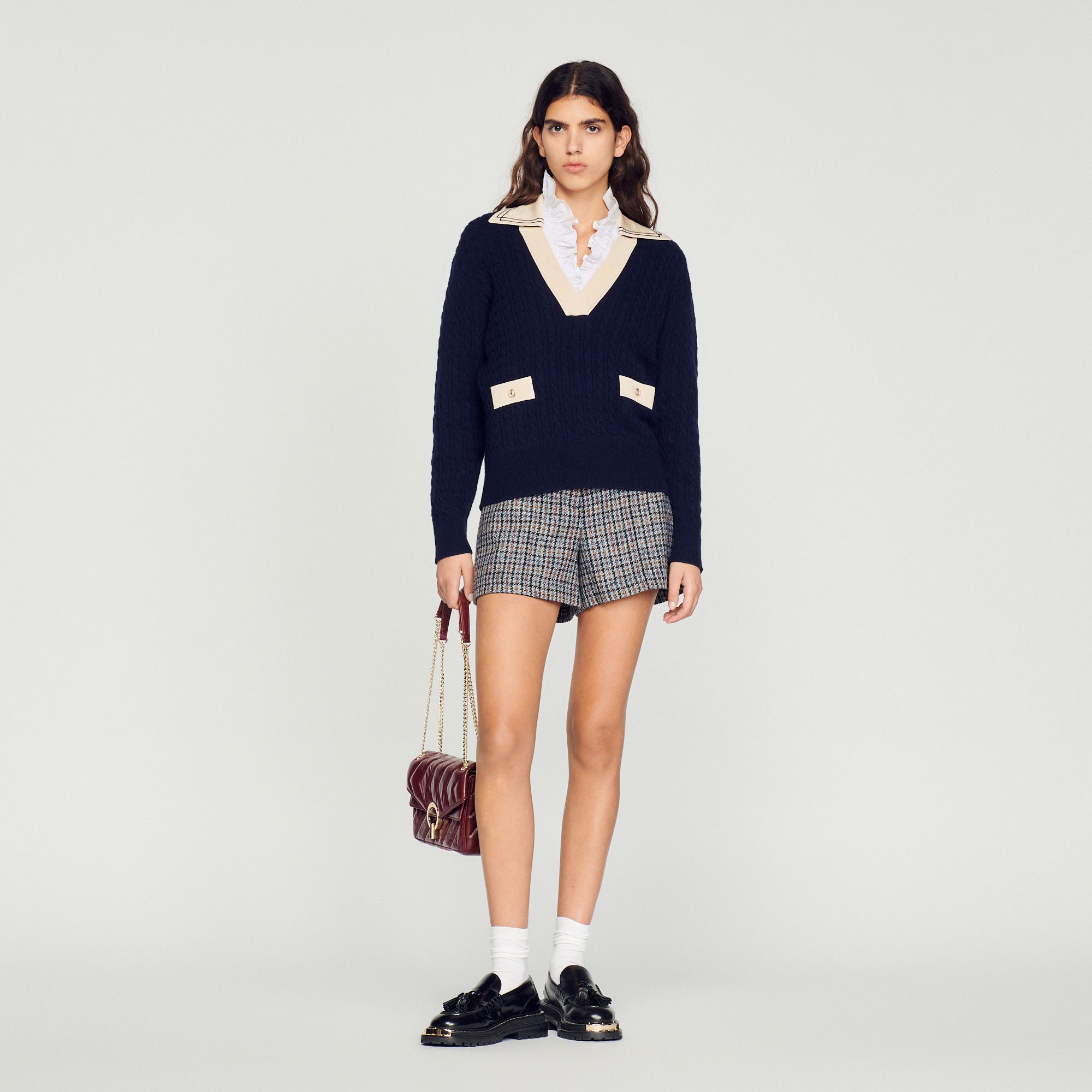 Cable knit sweater with low neckline - 1