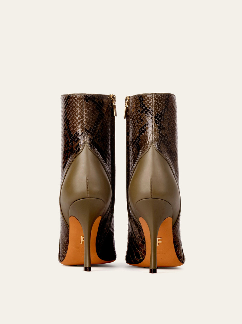 FERRAGAMO Ankle boot with contrasting inlays outlook