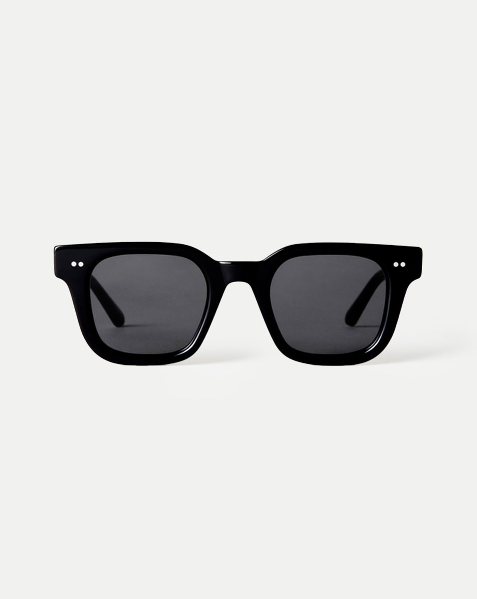 04 SUNGLASSES - 1