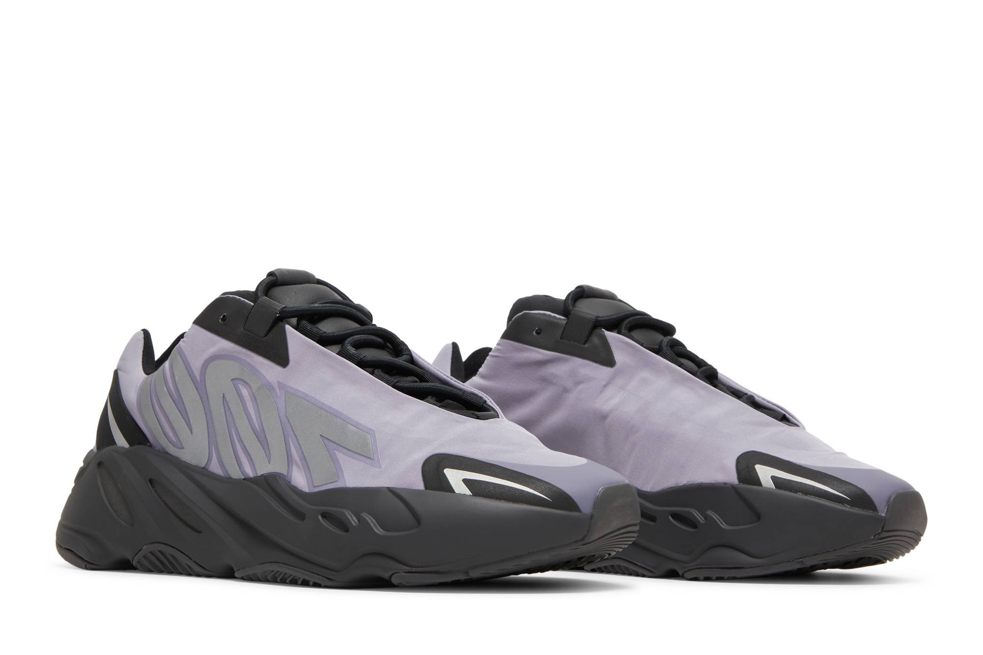 Yeezy Boost 700 MNVN 'Geode' - 8