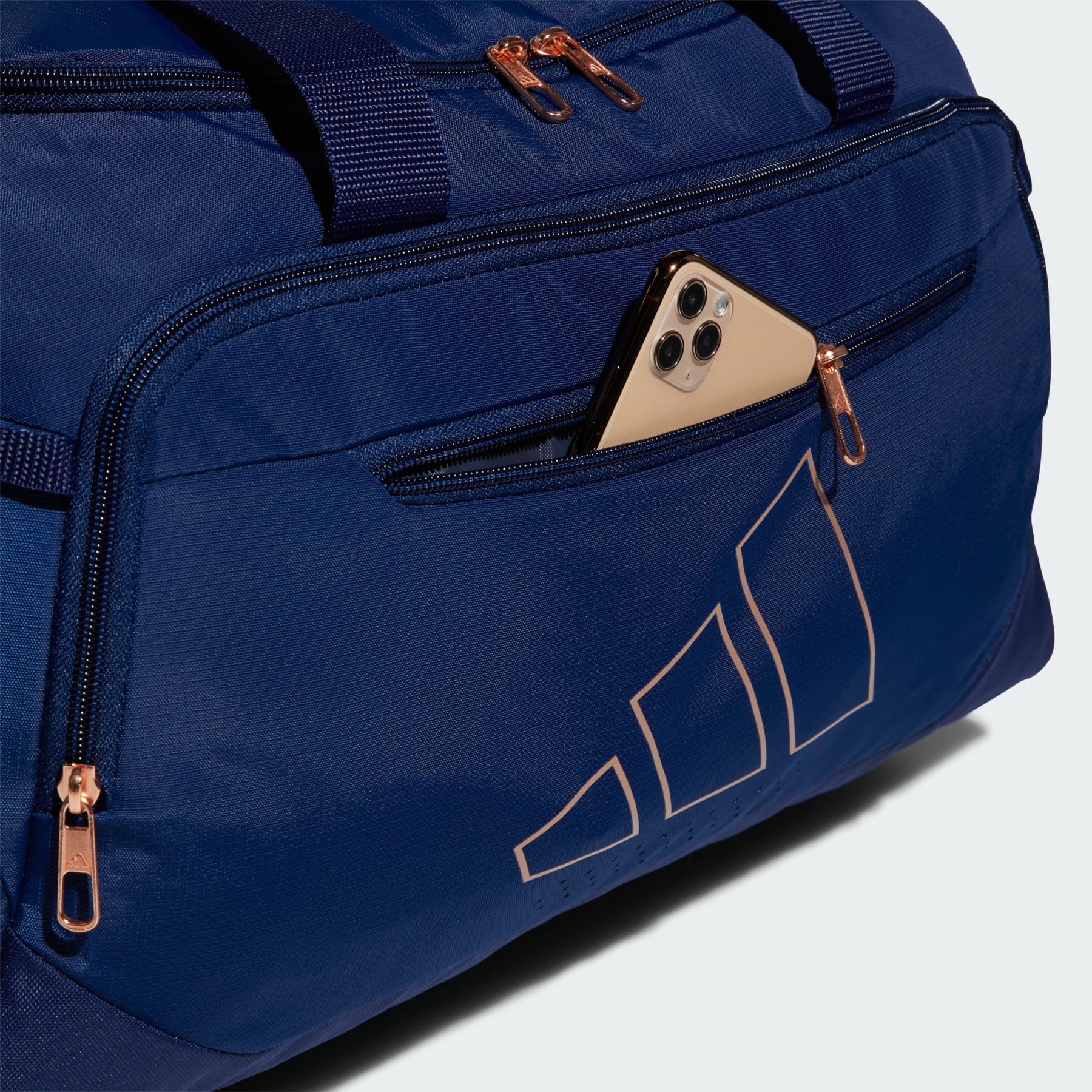 Defender 5 Small Duffel Bag - 3