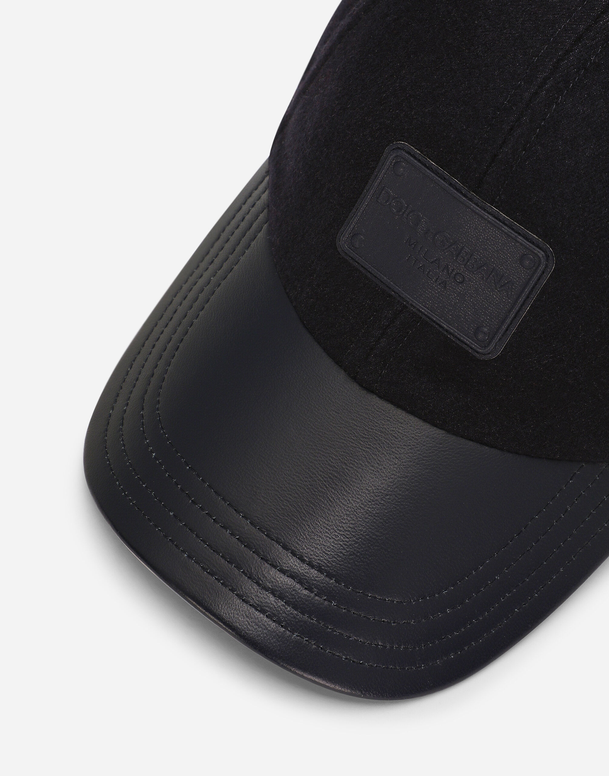 Baseball cap with branded tag - 2