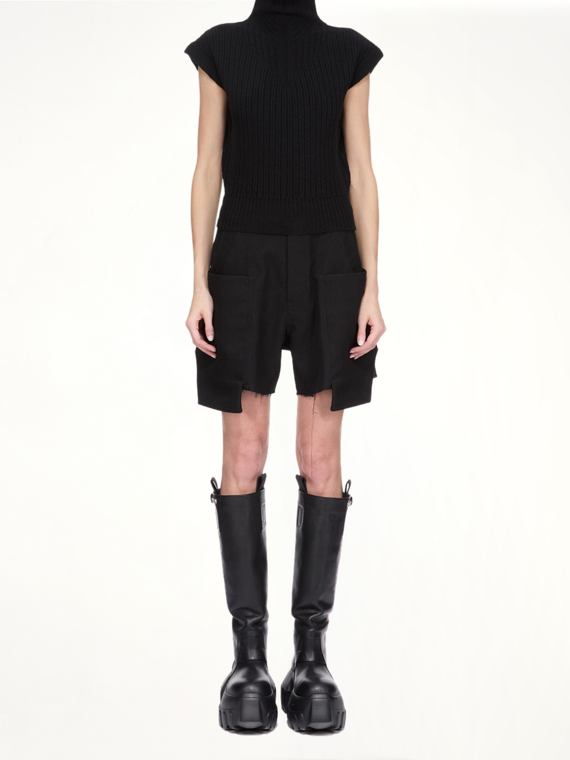 SL Turtle Cable Sweater in Black - 5