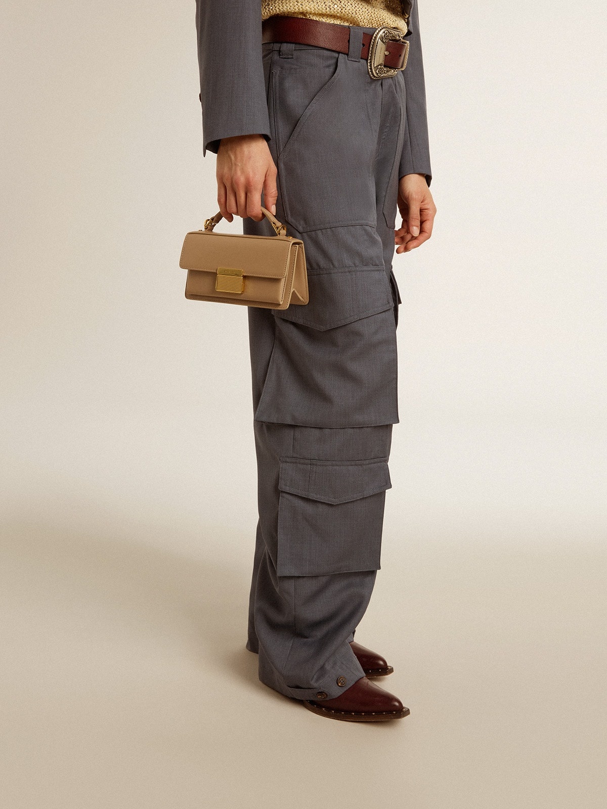 Small Venezia Bag in beige boarded leather with gold details - 8