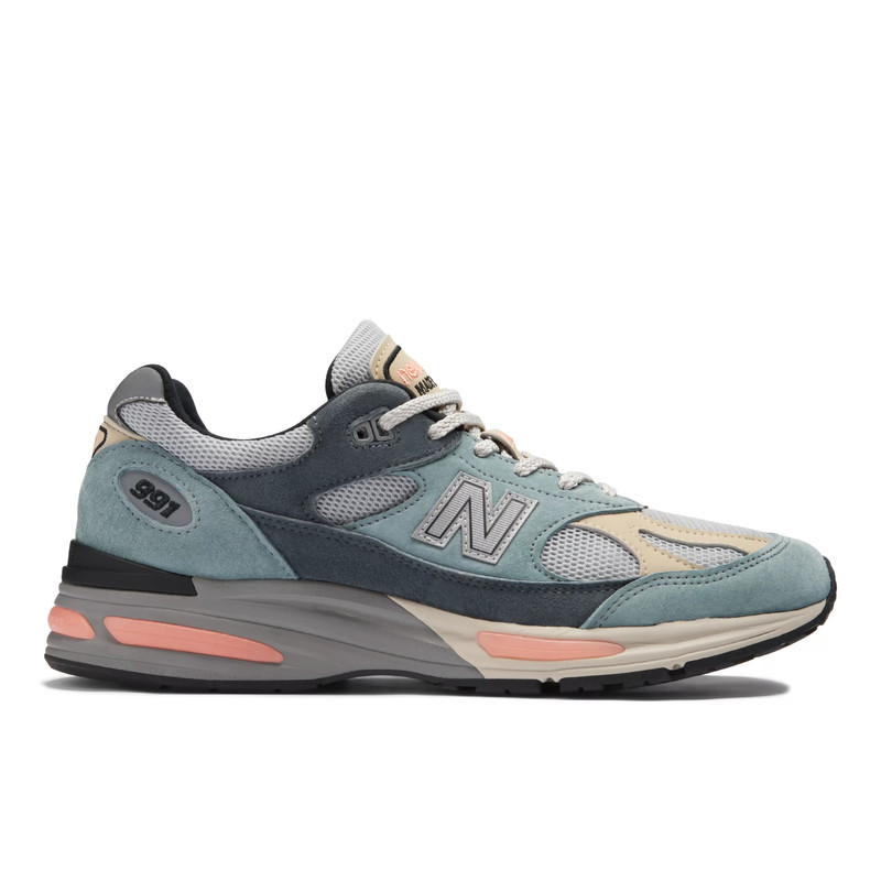 MADE in UK 991v2 - 1