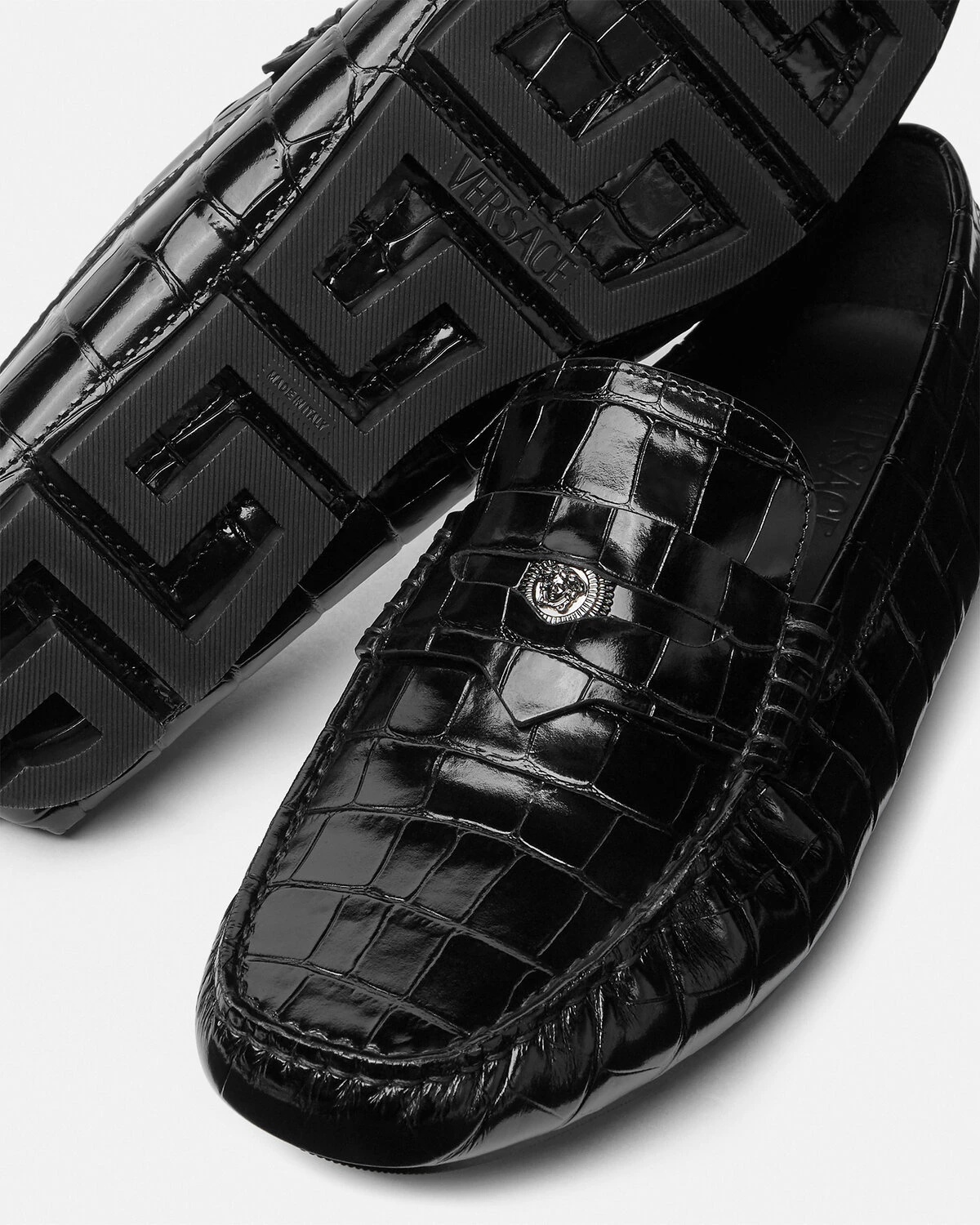 Medusa Croc-Effect Leather Driver Shoes - 5