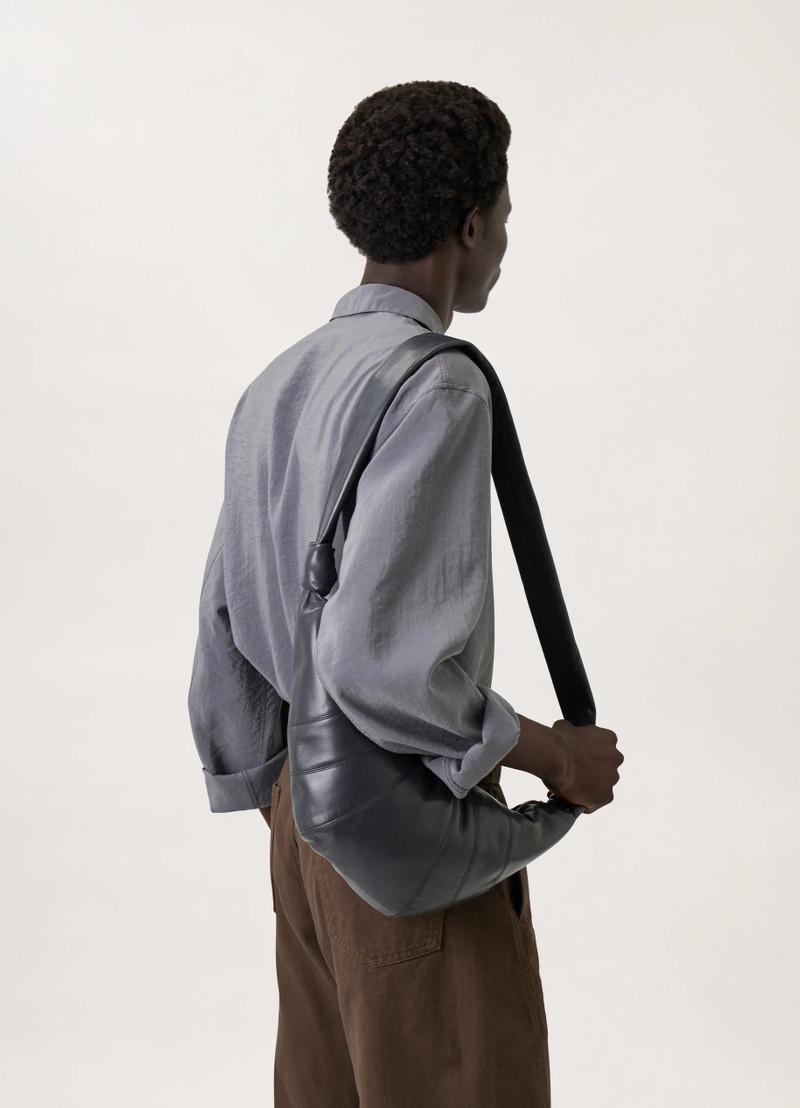 MEDIUM CROISSANT BAG
SOFT NAPPA LEATHER 7