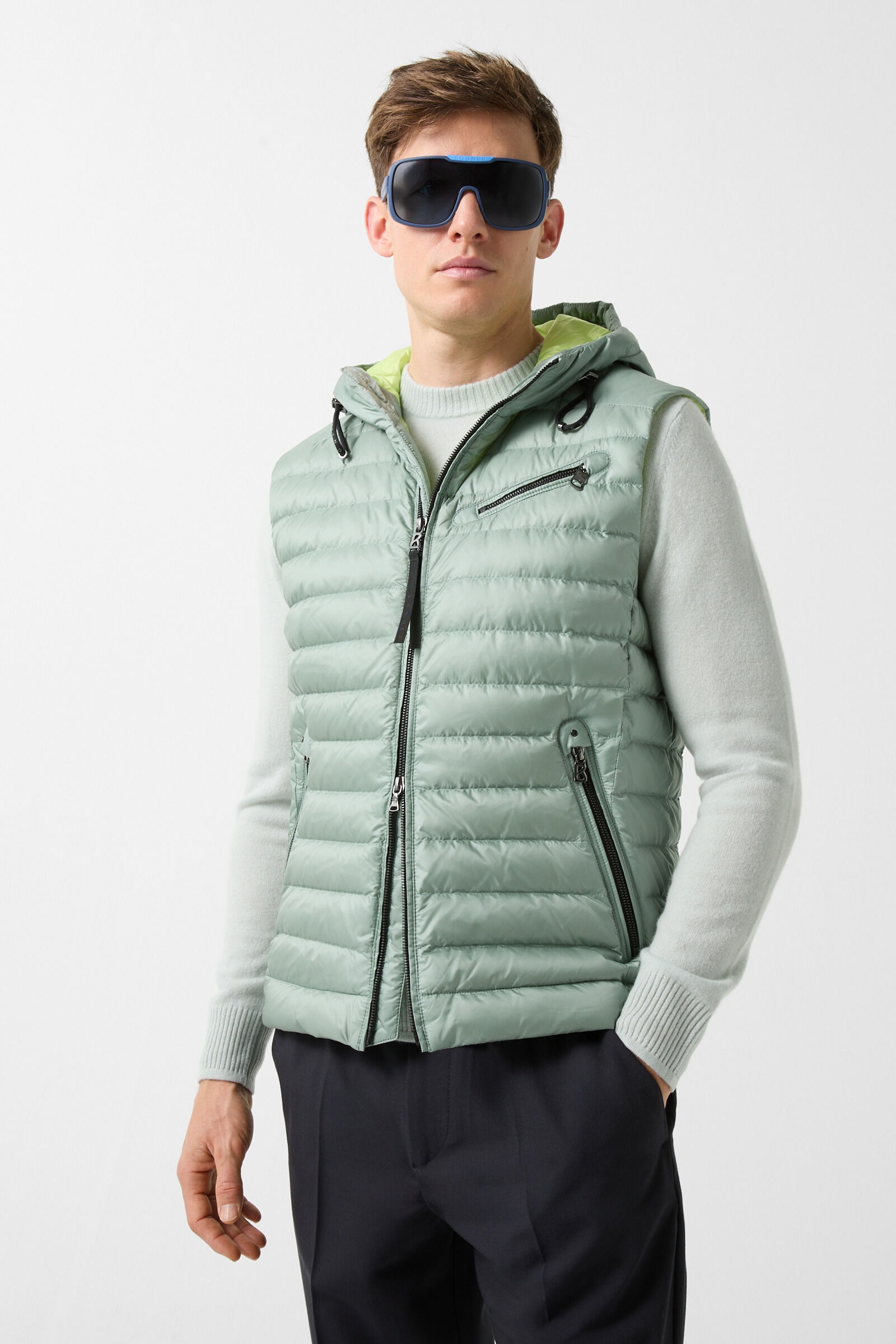 Lonne lightweight down vest in Lime green - 2