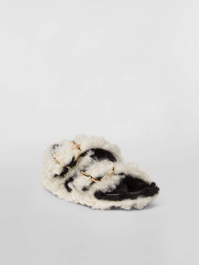 DOUBLE BUCKLE FUSSBETT IN WHITE SHEARLING - 2